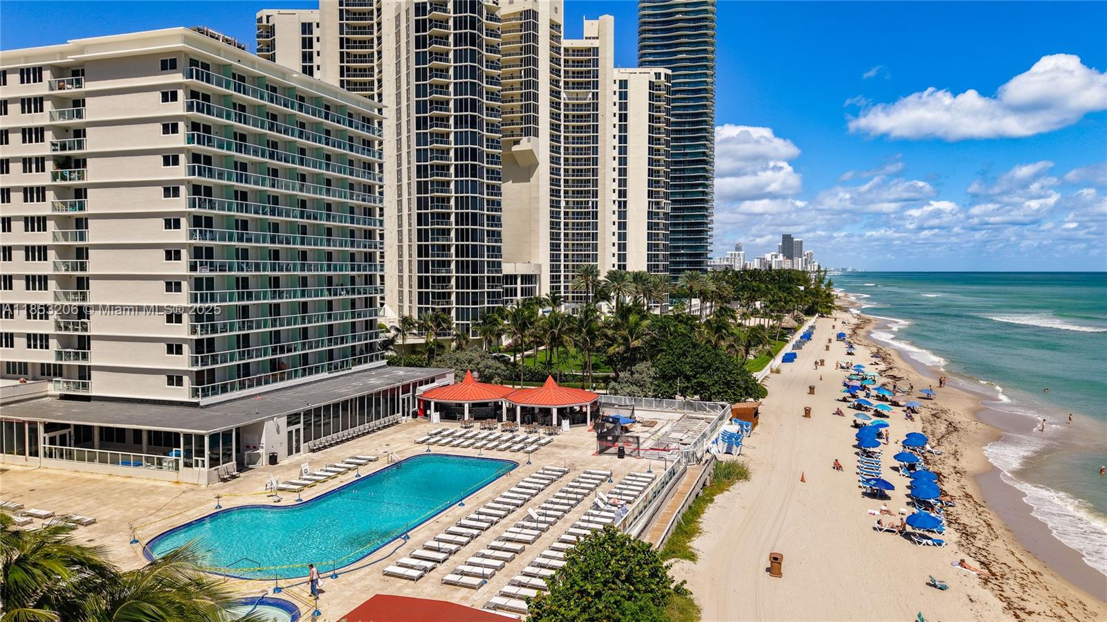 Photo of 19201 Collins Ave #610, Sunny Isles Beach, Florida, 33160 -