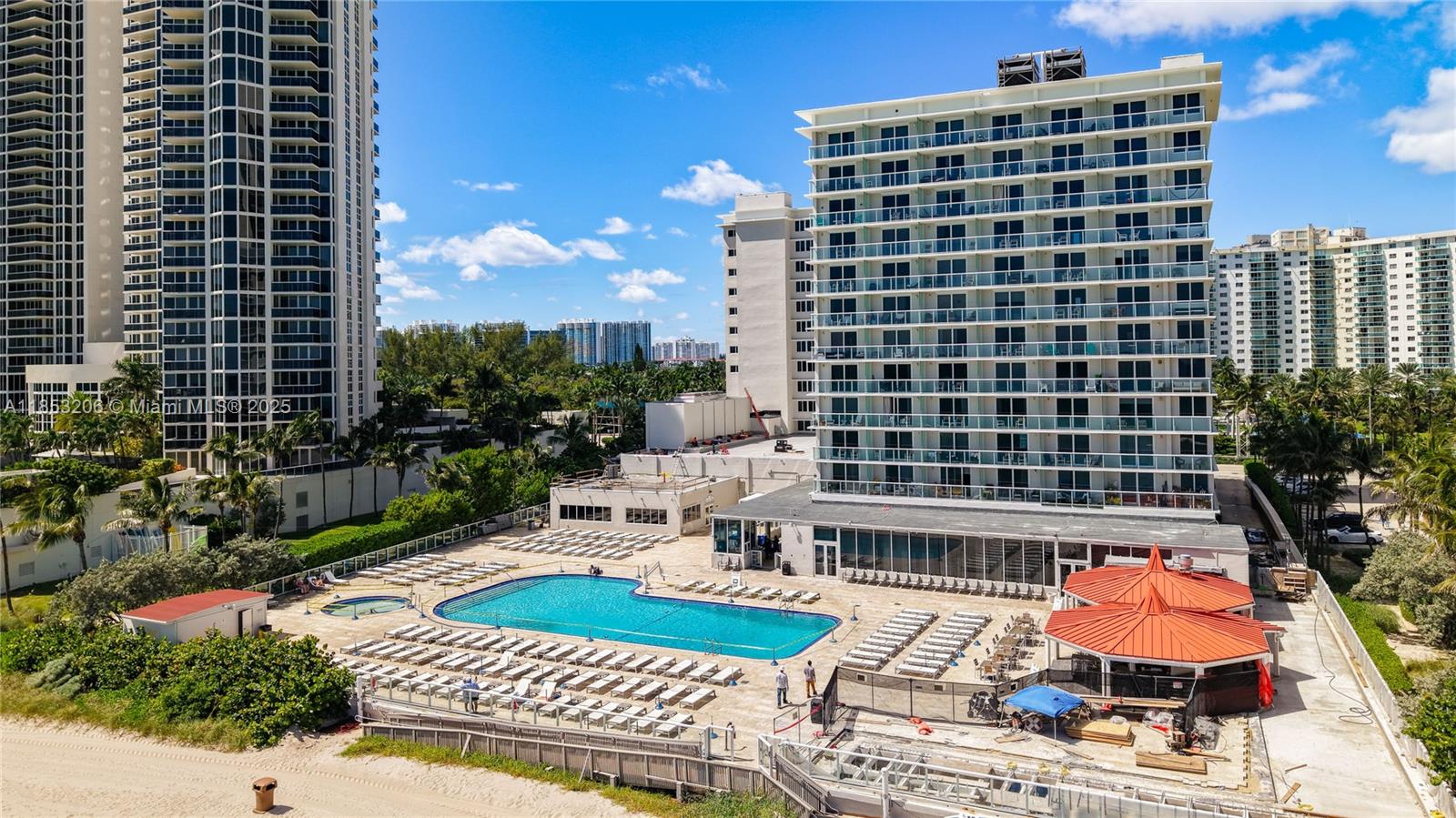 Photo of 19201 Collins Ave #610, Sunny Isles Beach, Florida, 33160 -