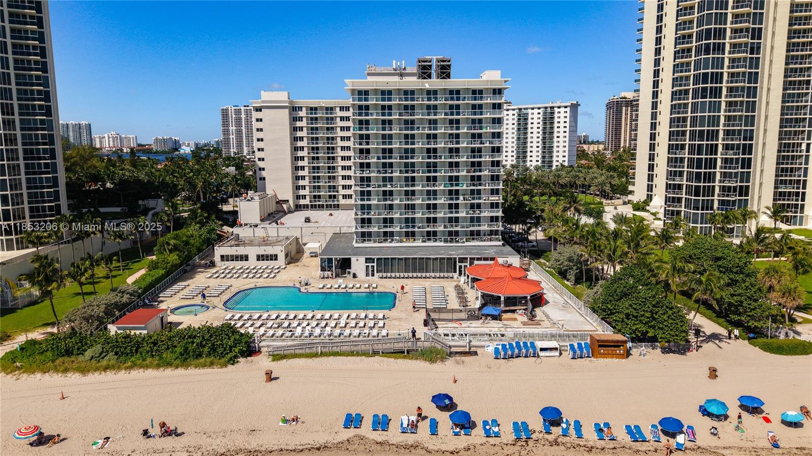 Photo of 19201 Collins Ave #610, Sunny Isles Beach, Florida, 33160 -