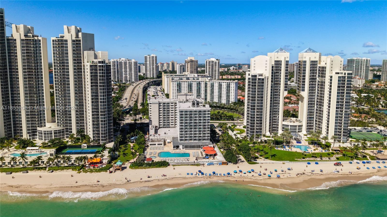 Photo of 19201 Collins Ave #610, Sunny Isles Beach, Florida, 33160 -