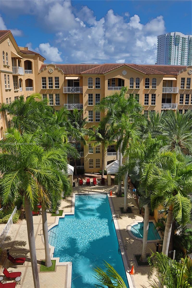 Photo of 3001 185th St  #638, Aventura, Florida, 33180 - 