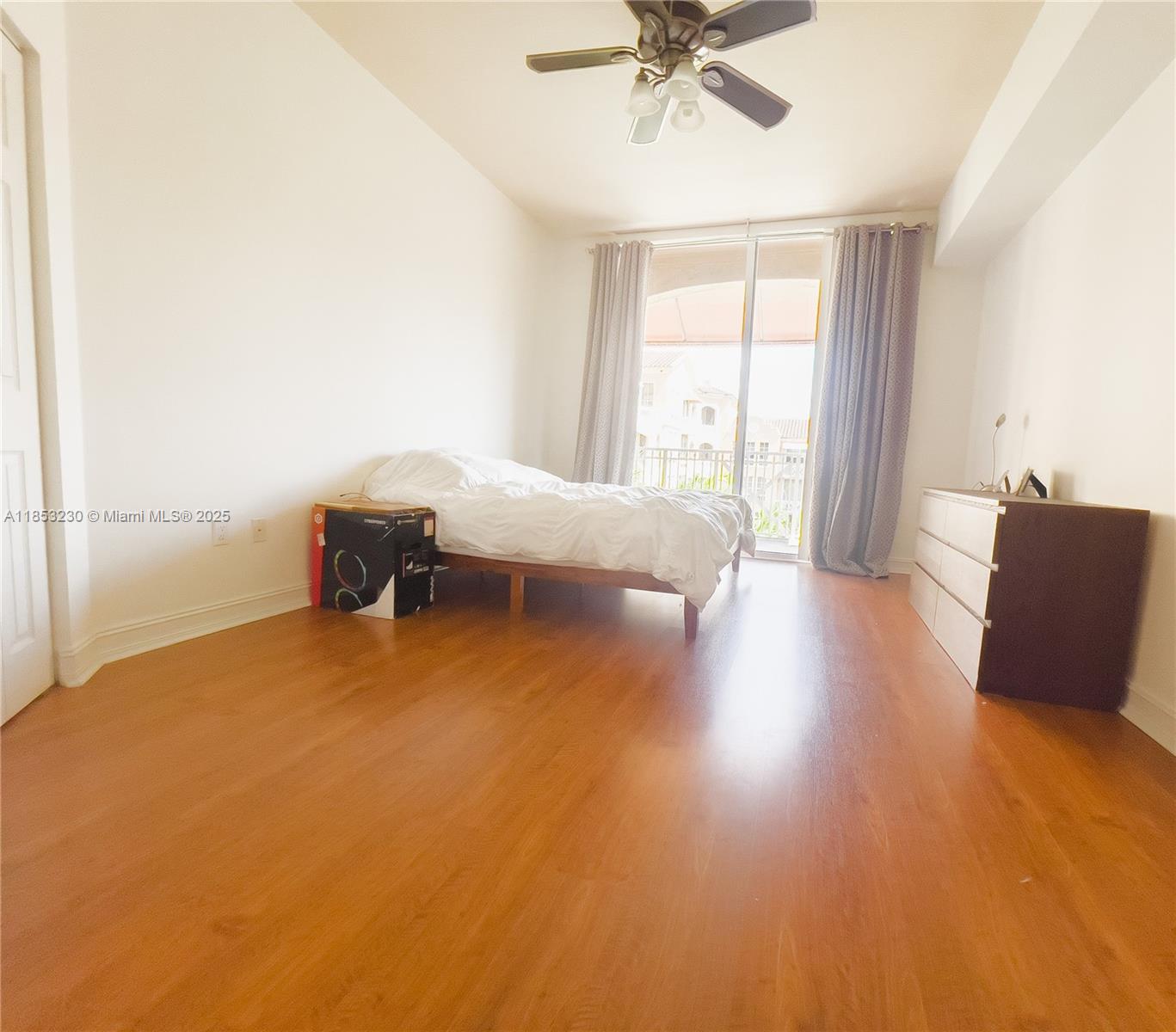 Photo of 3001 185th St #638, Aventura, Florida, 33180 -