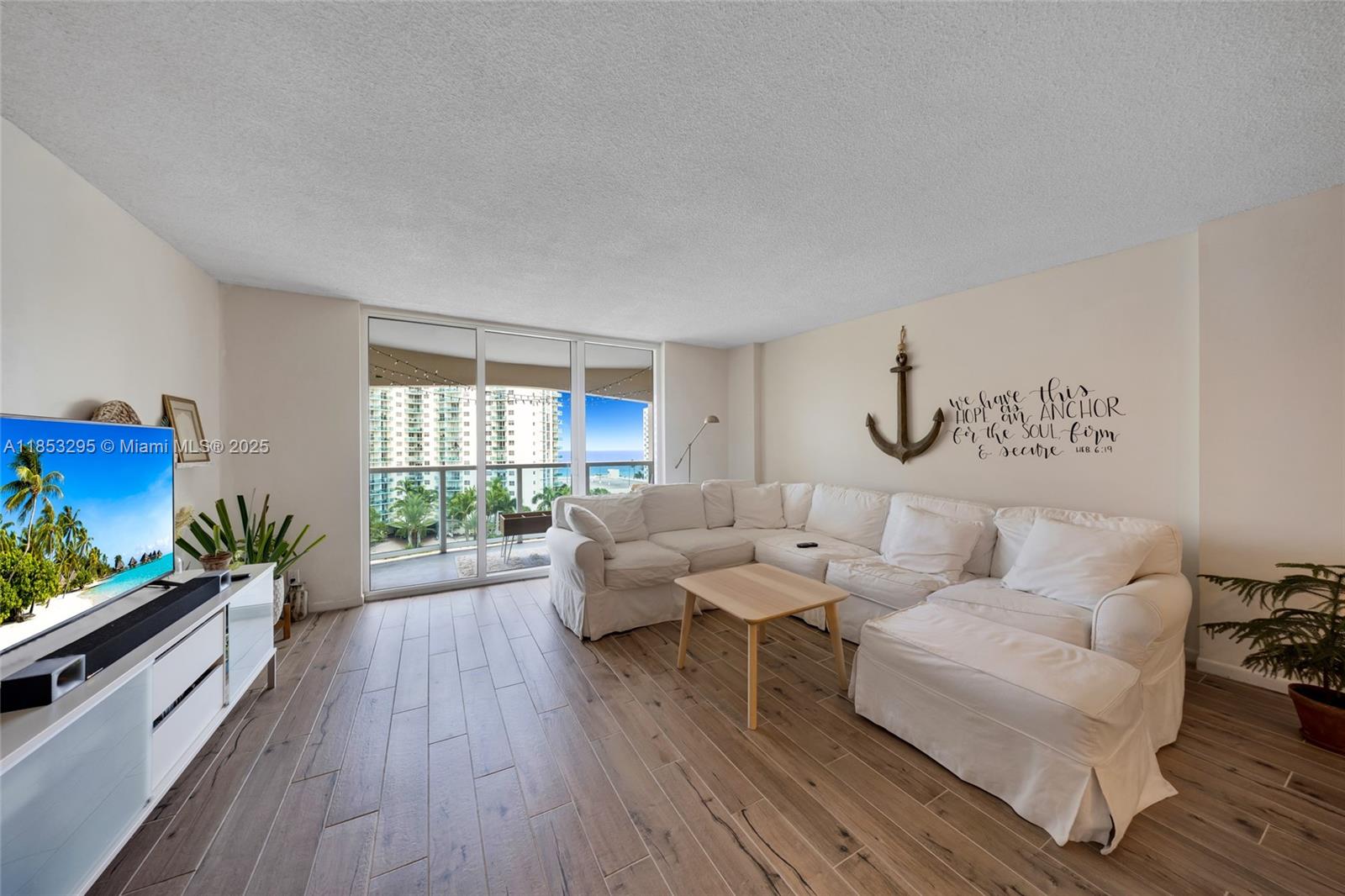 Photo of 3800 Ocean Dr #817, Hollywood, Florida, 33019 -
