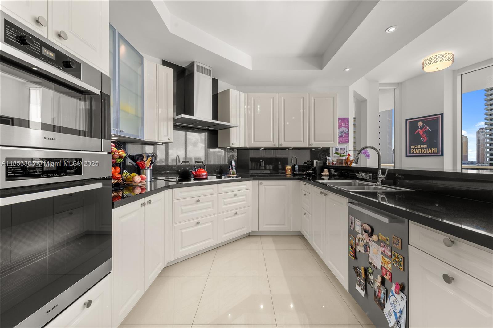 902 3 / 4 2608 sq. ft. $ 2025-08-05 0 Photo