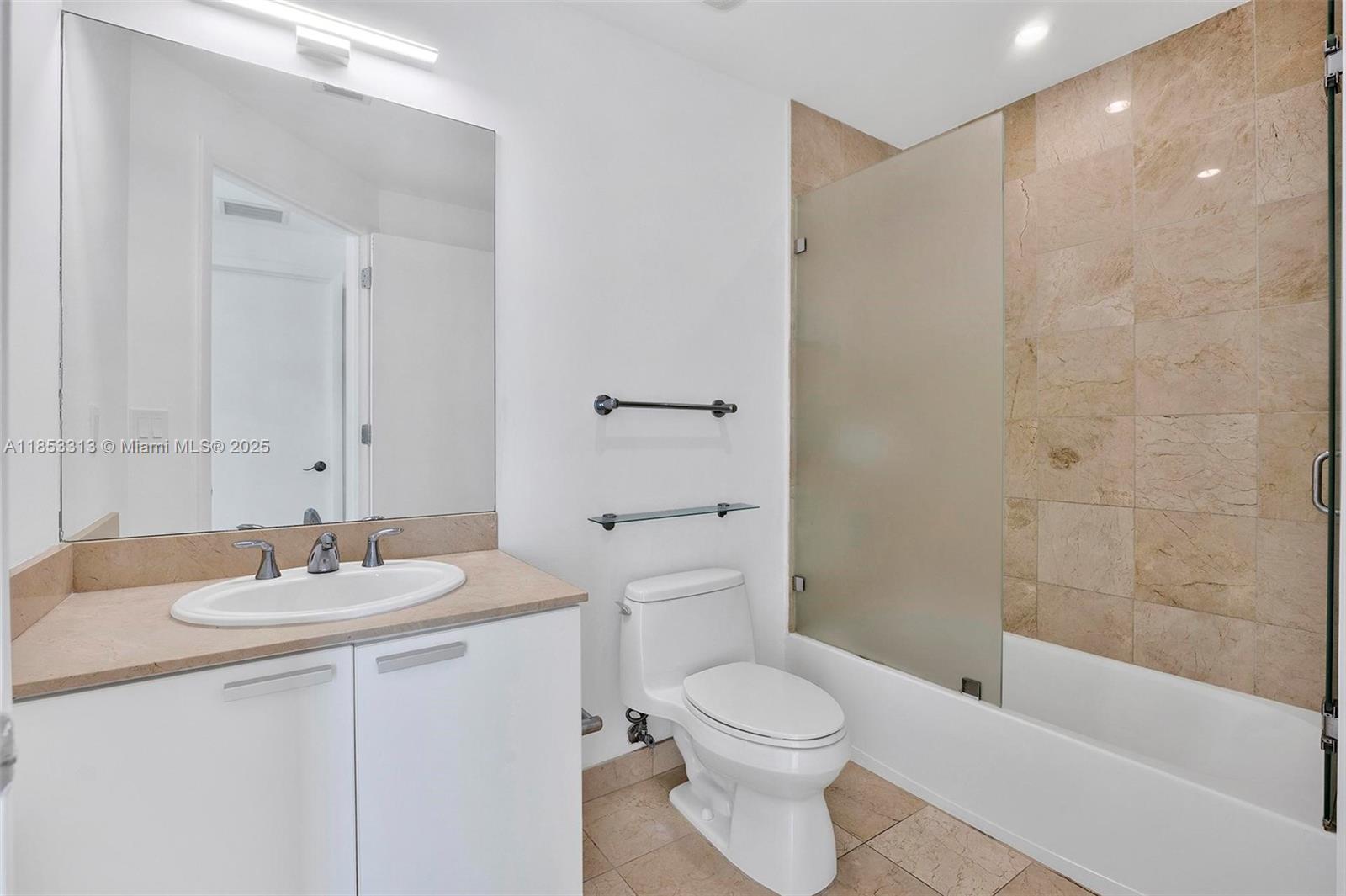 Photo of 3131 188th St  #1-1212, Aventura, Florida, 33180 - 