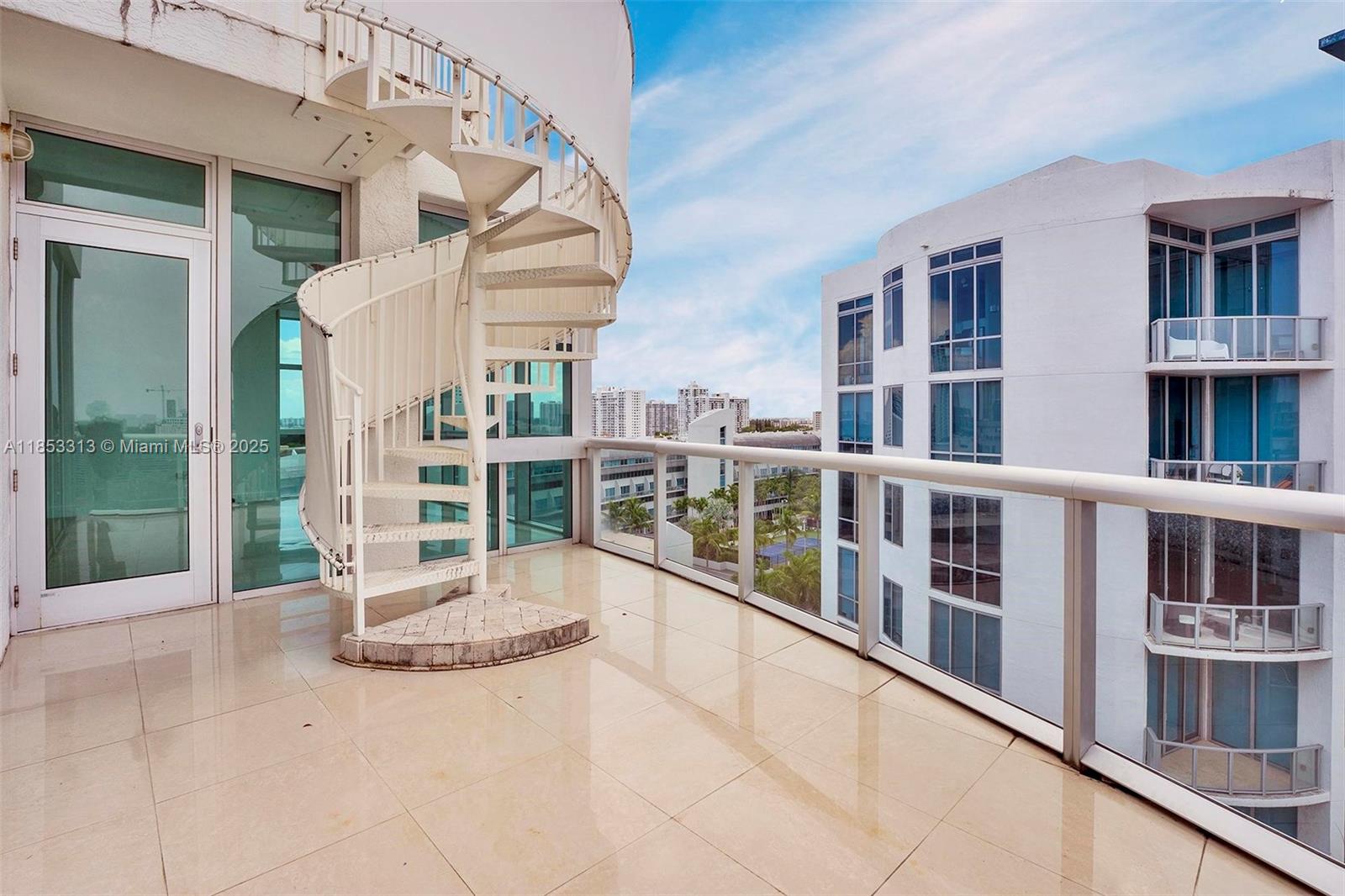 Photo of 3131 188th St  #1-1212, Aventura, Florida, 33180 - 