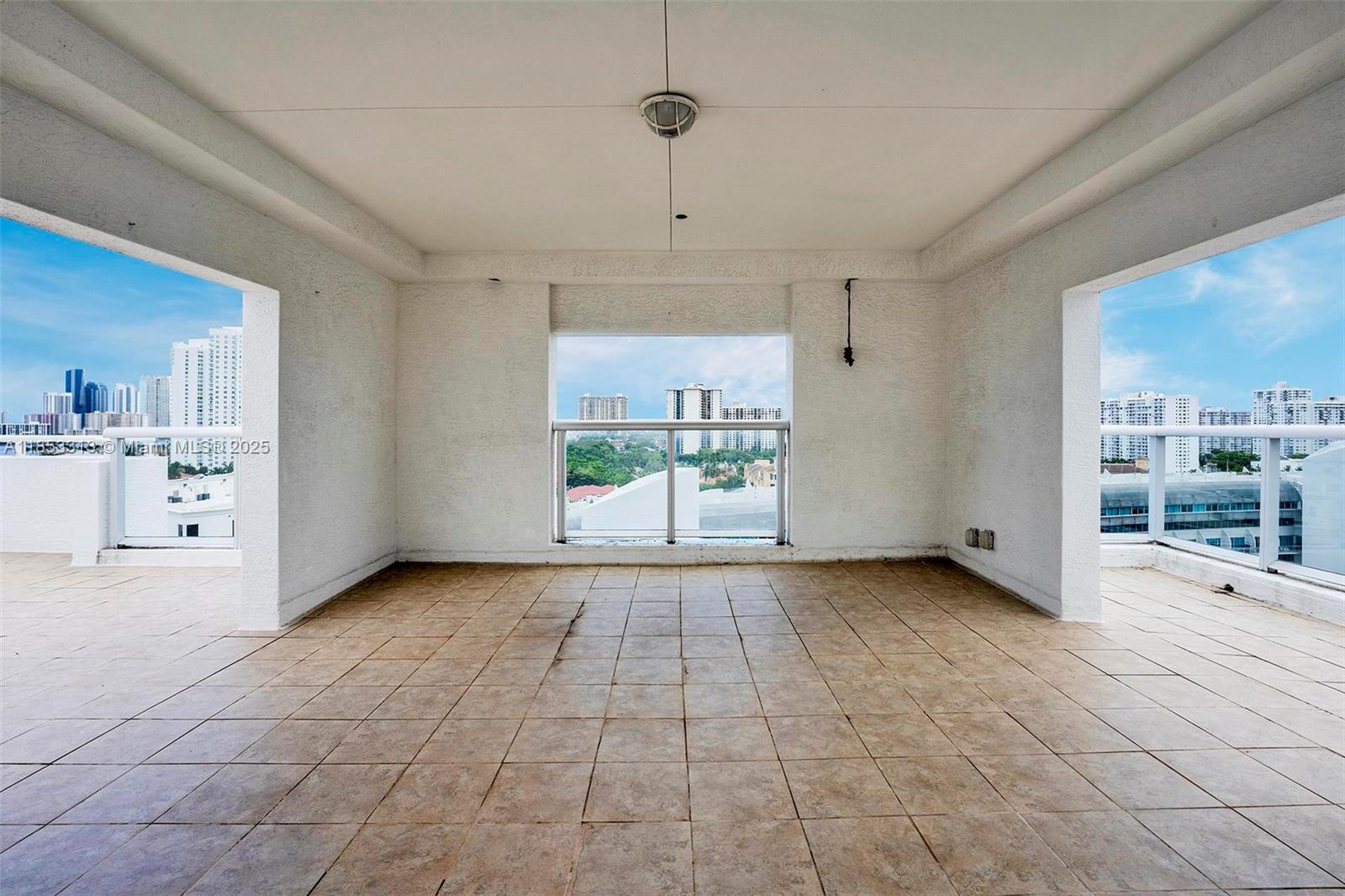 Photo of 3131 188th St  #1-1212, Aventura, Florida, 33180 - 