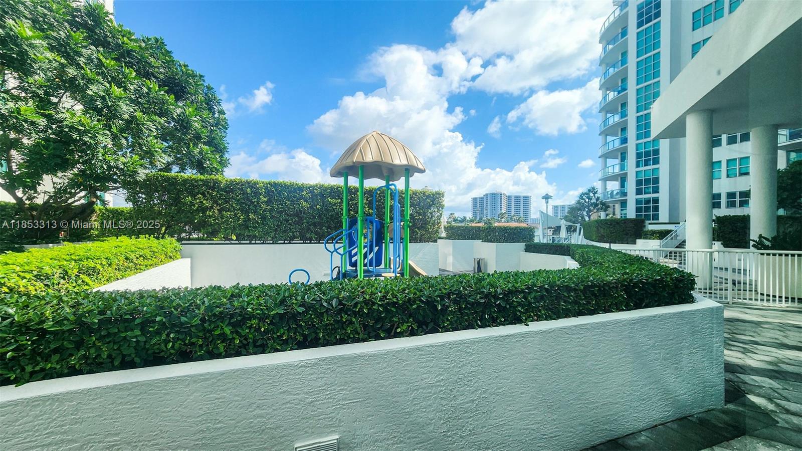 Photo of 3131 188th St  #1-1212, Aventura, Florida, 33180 - 