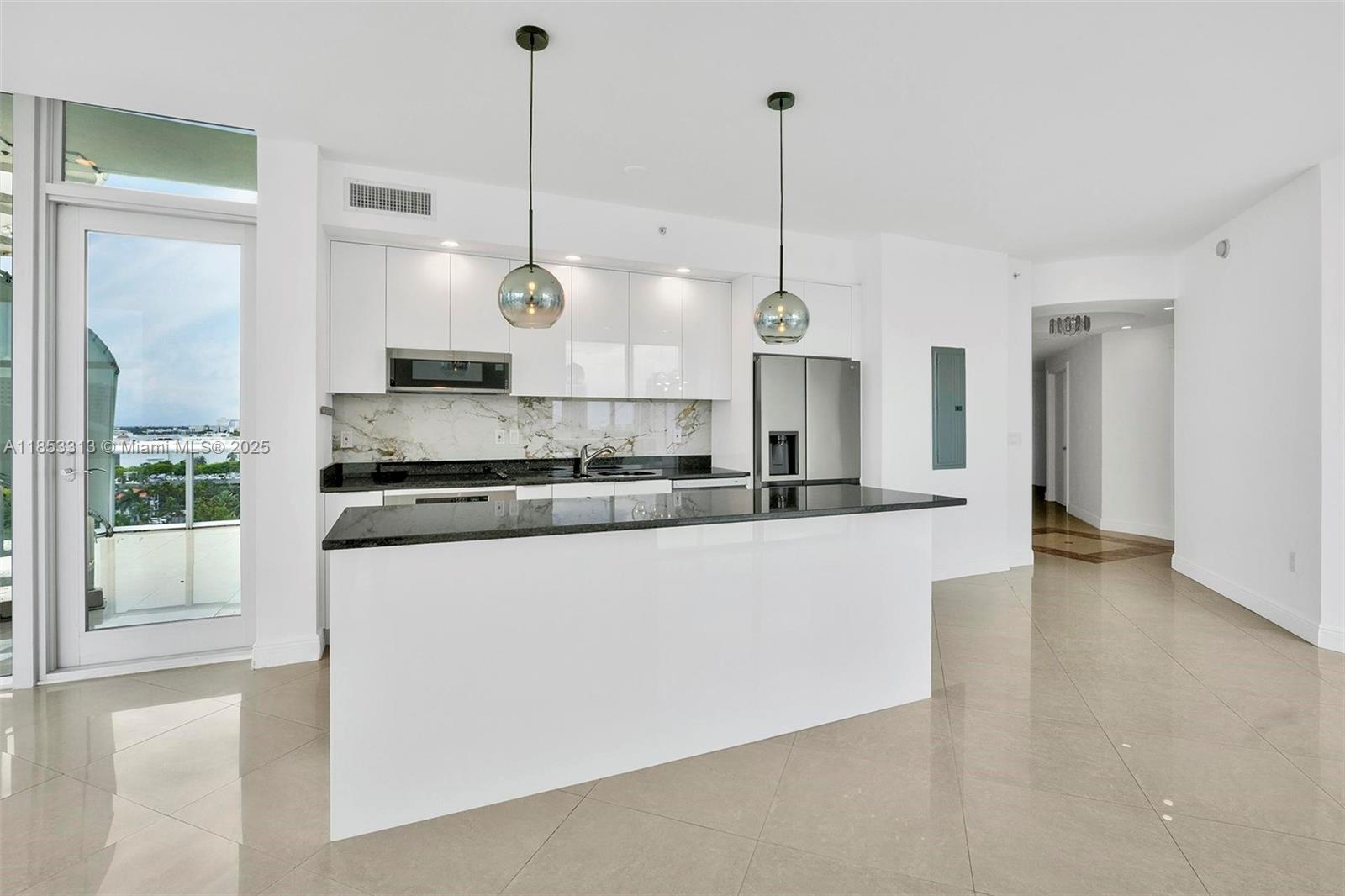 Photo of 3131 188th St  #1-1212, Aventura, Florida, 33180 - 