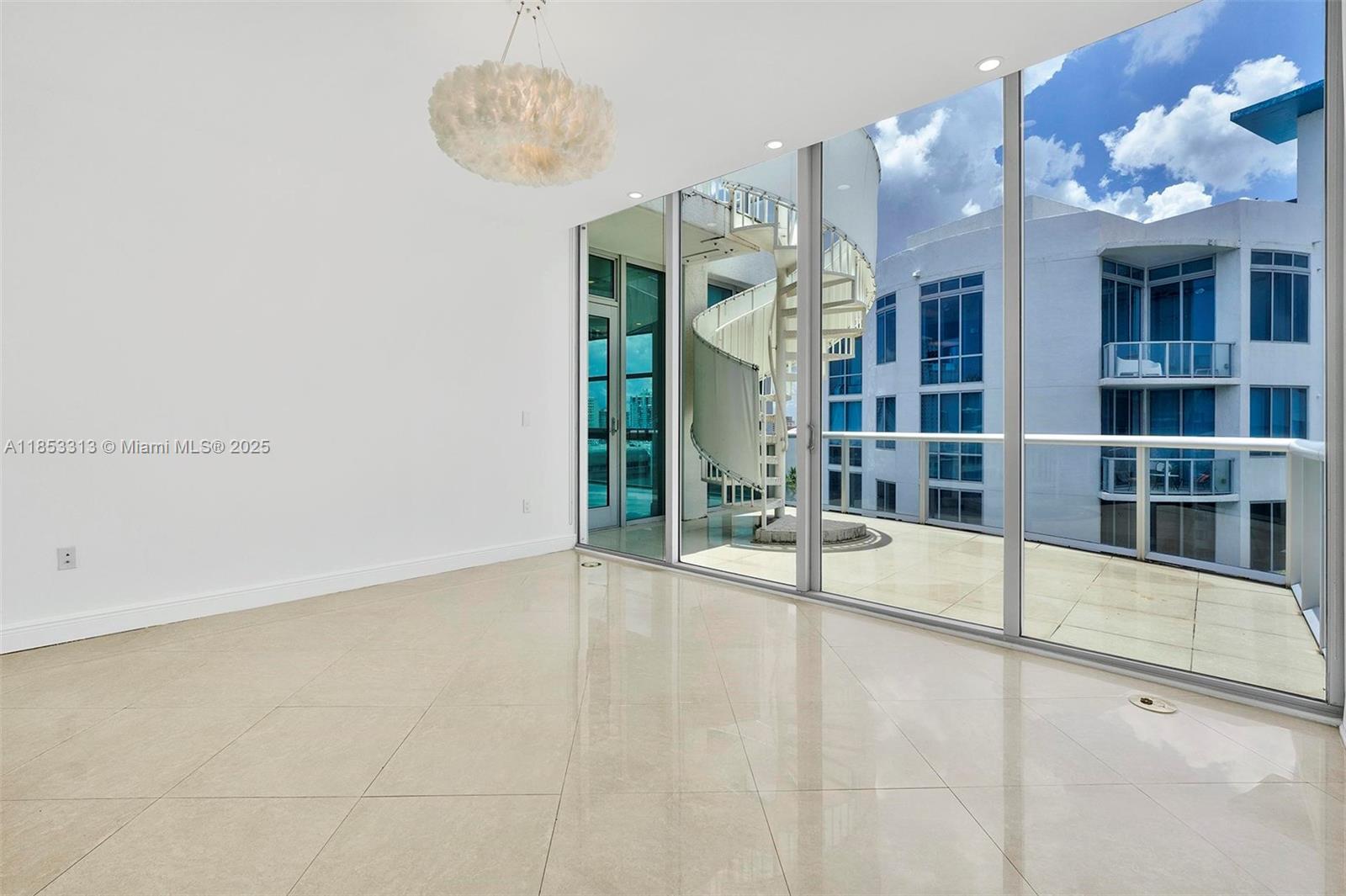 Photo of 3131 188th St  #1-1212, Aventura, Florida, 33180 - 