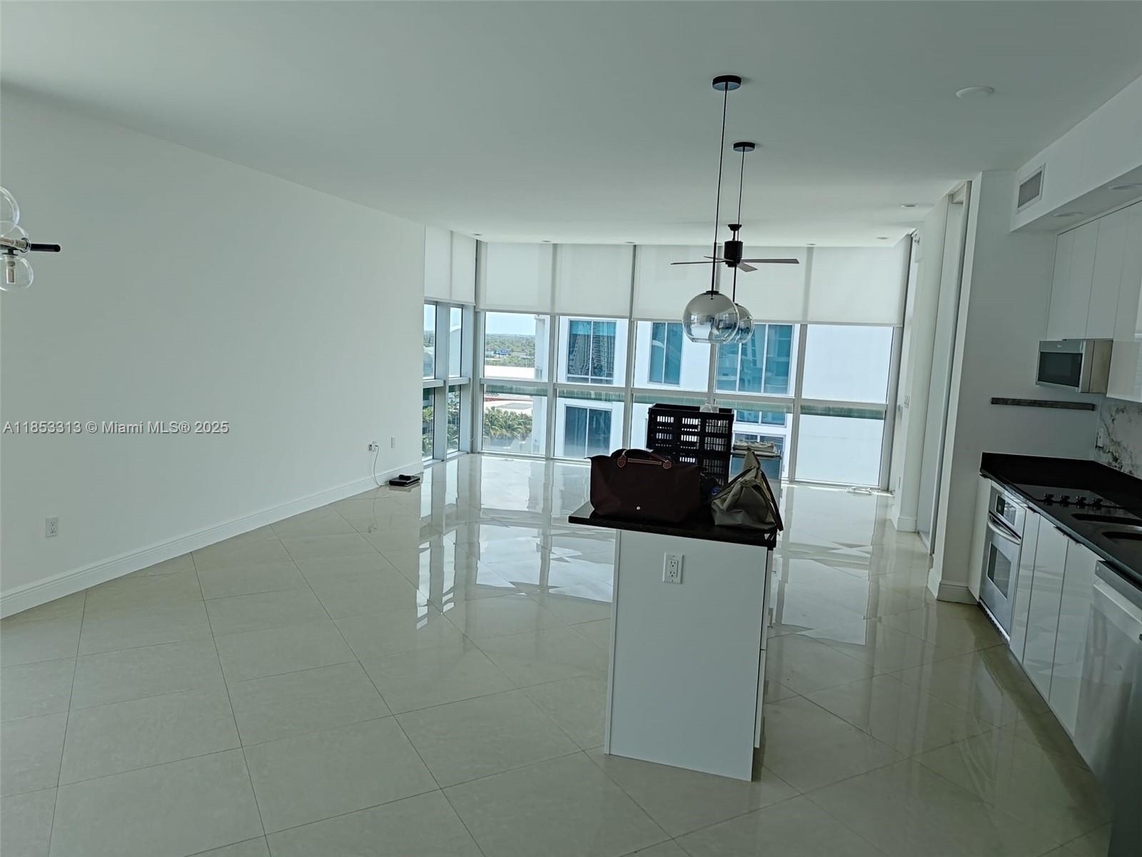 Photo of 3131 188th St  #1-1212, Aventura, Florida, 33180 - 