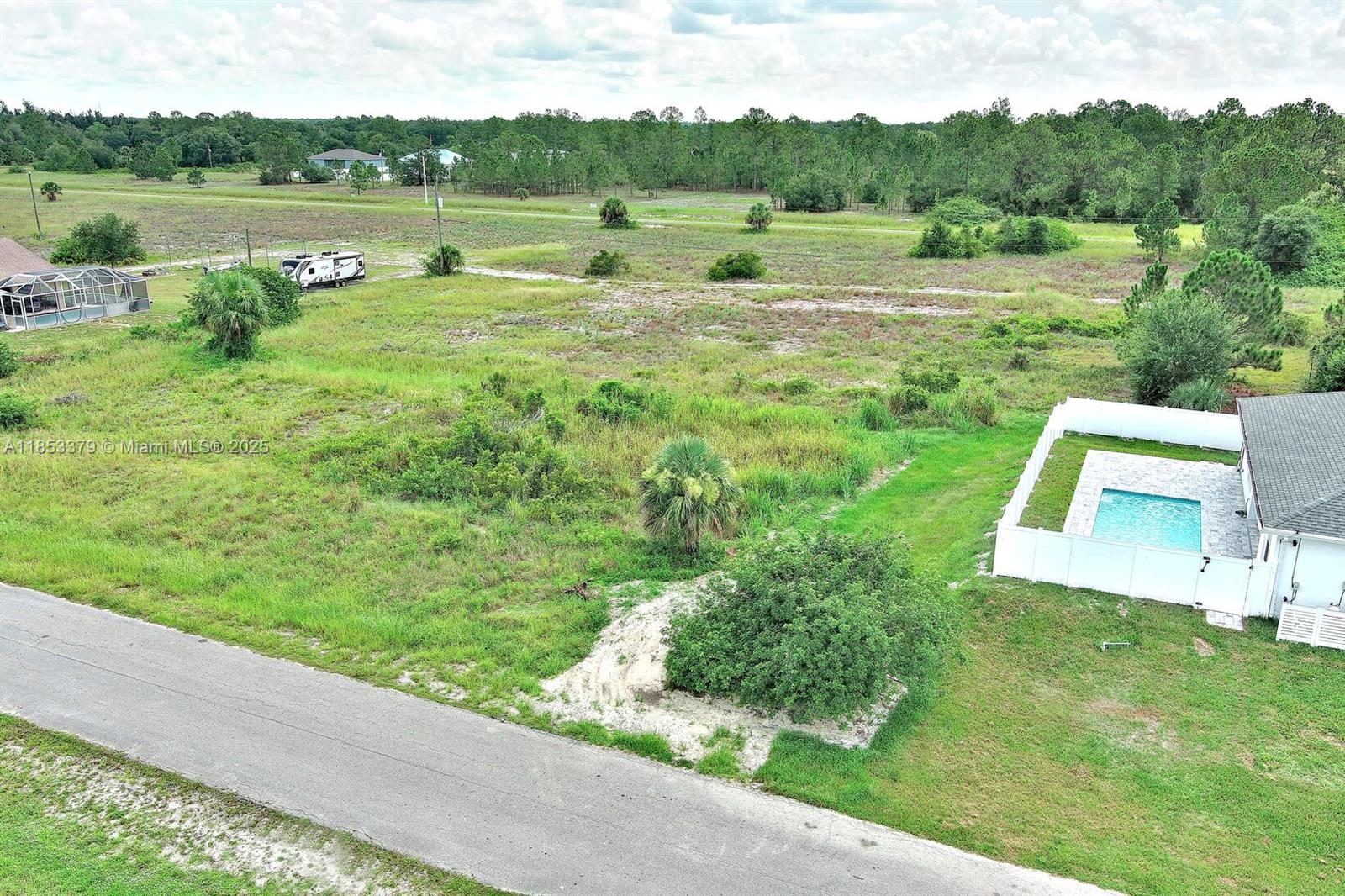 Ver detalles / sq. ft. $ 2025-08-05 0 foto