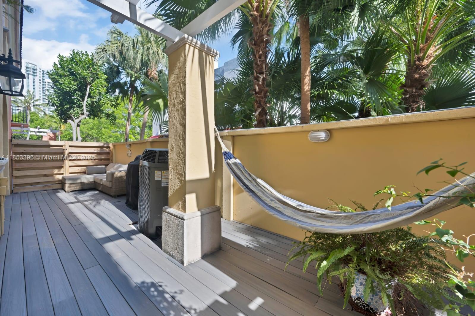 Photo of 18345 30th Pl  (18345), Aventura, Florida, 33160 - back yard