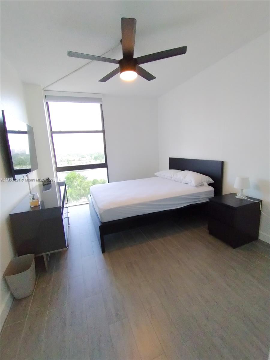 Photo of 3625 Country Club Dr  #1004, Aventura, Florida, 33180 - 