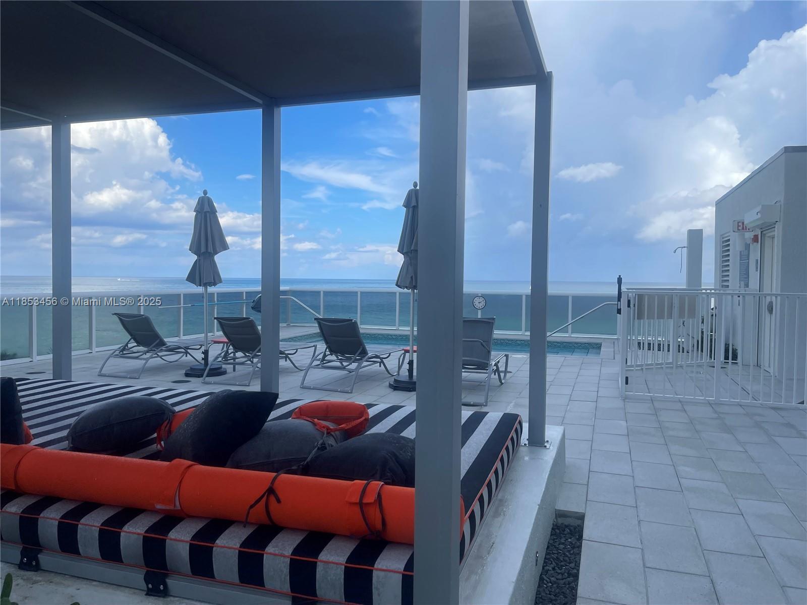 See details 4107 3 / 3 2106 sq. ft. $ 2025-08-05 0 Photo