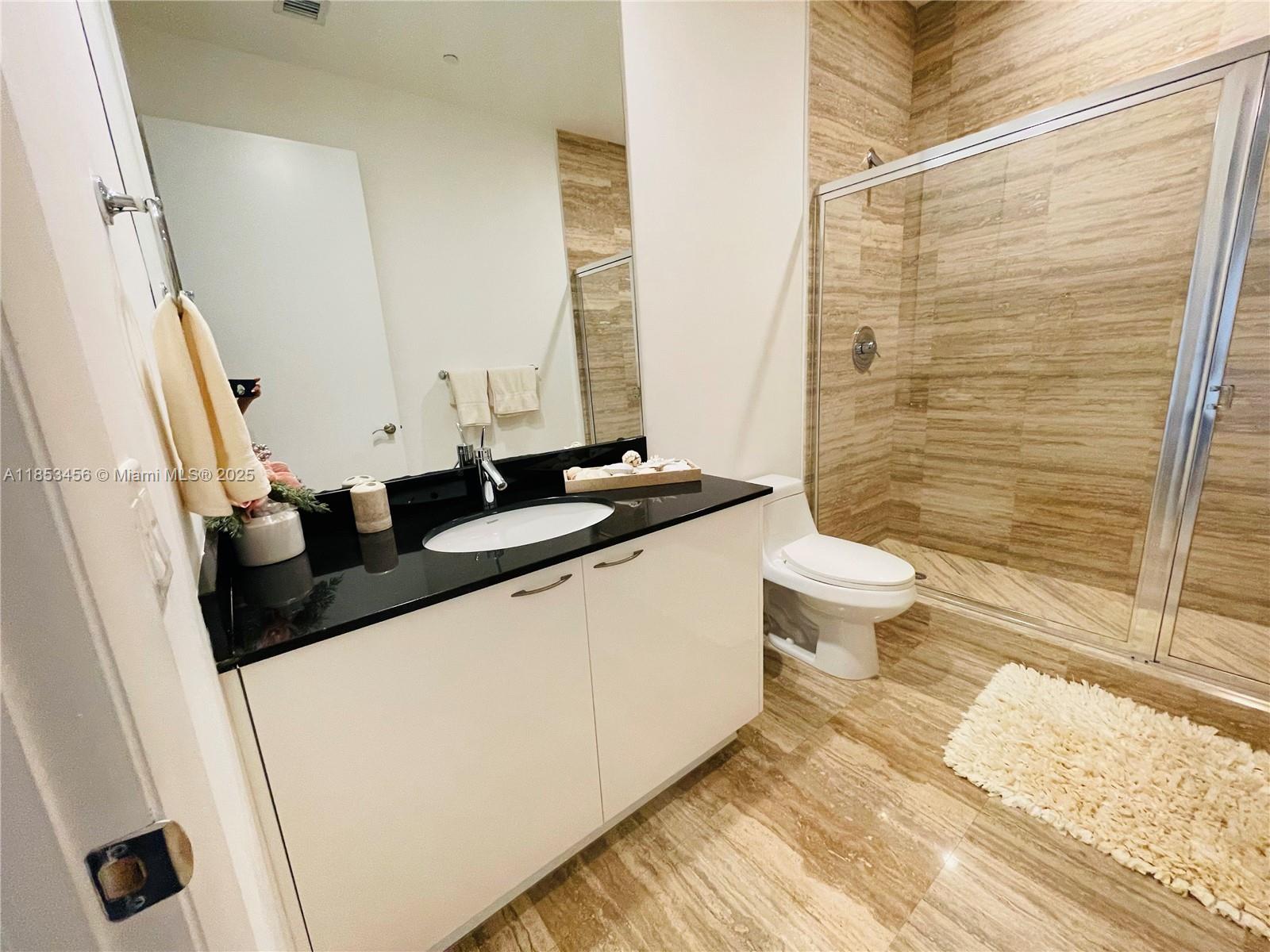 See details 4107 3 / 3 2106 sq. ft. $ 2025-08-05 0 Photo