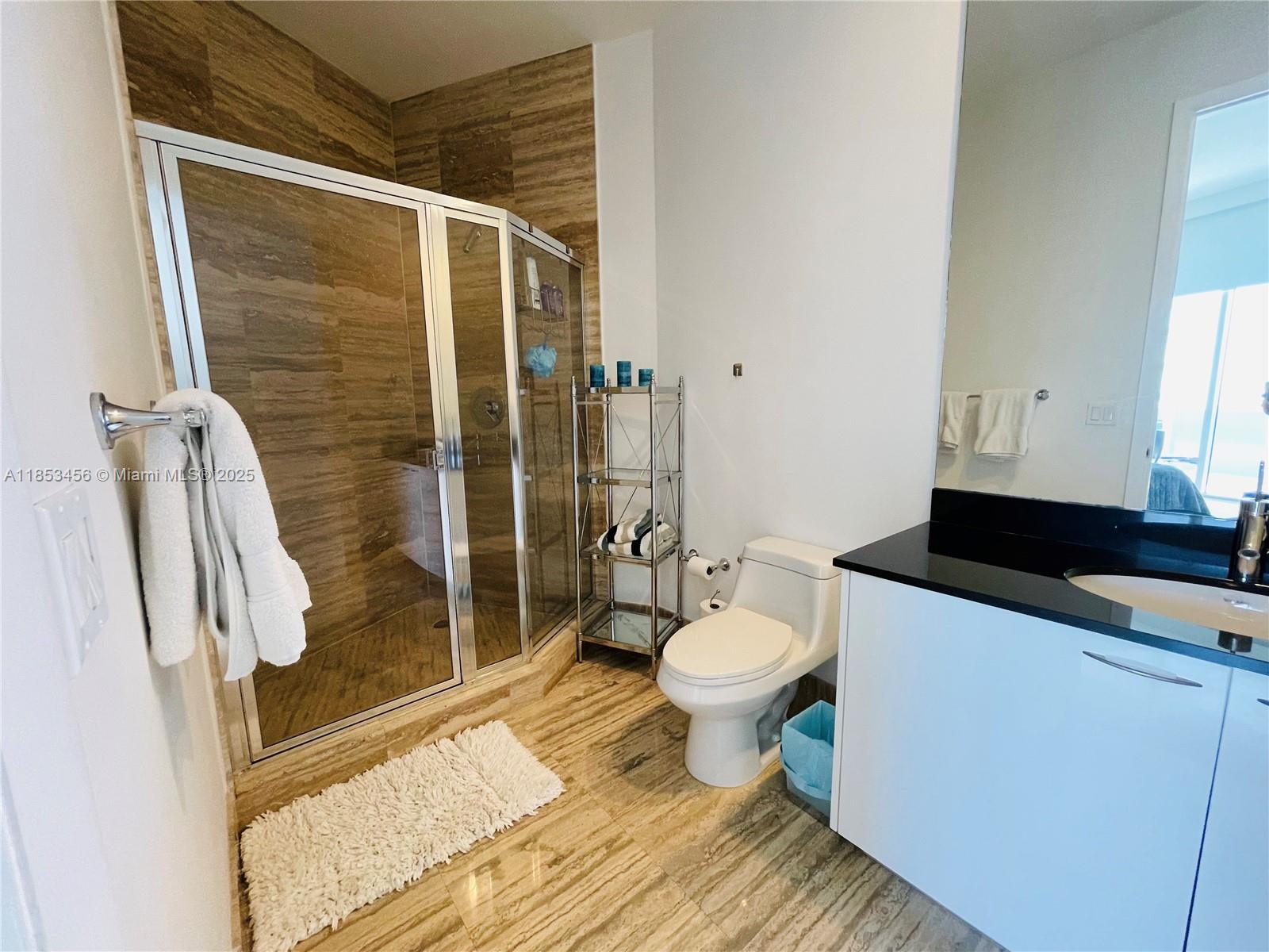See details 4107 3 / 3 2106 sq. ft. $ 2025-08-05 0 Photo
