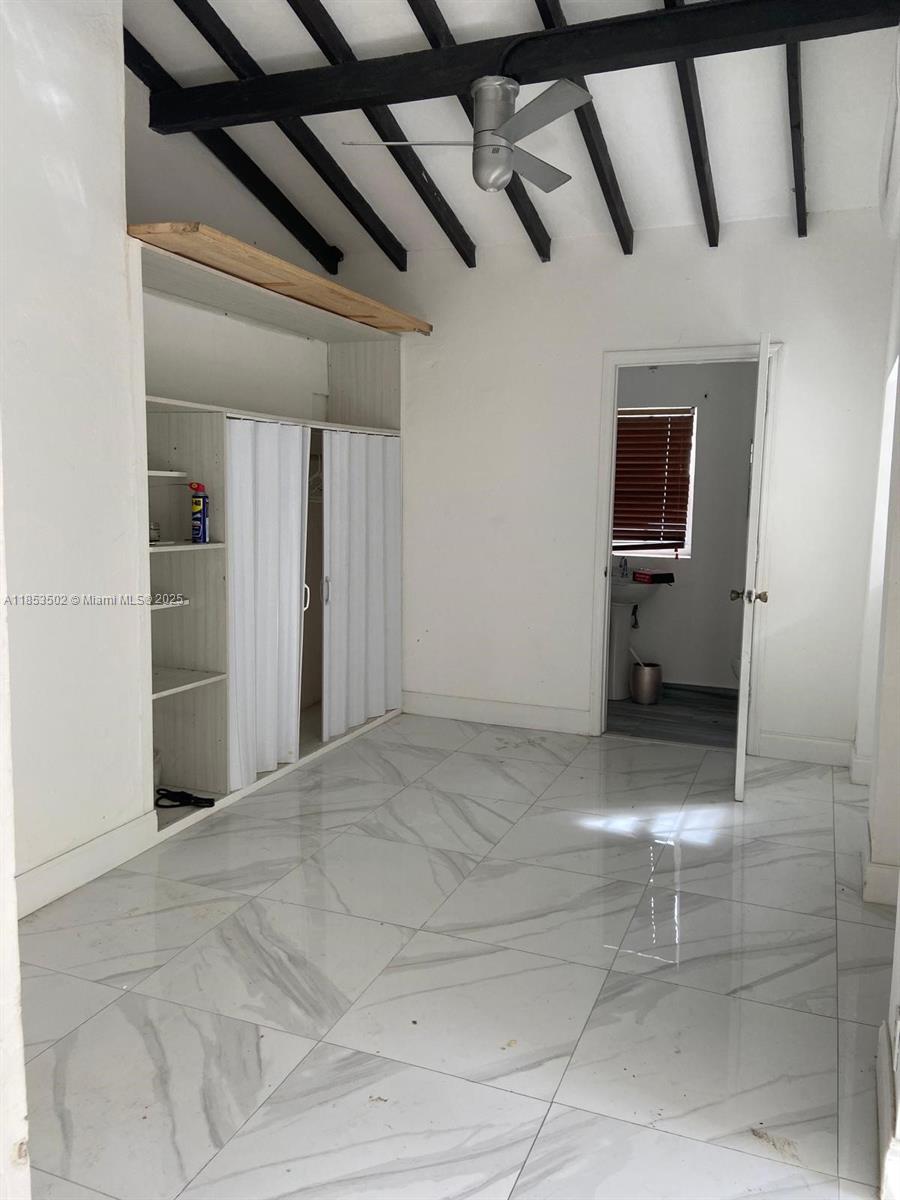 See details 3011 3 / 2 1291 sq. ft. $ 2025-08-05 0 Photo