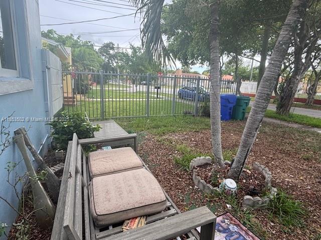 See details 3011 3 / 2 1291 sq. ft. $ 2025-08-05 0 Photo