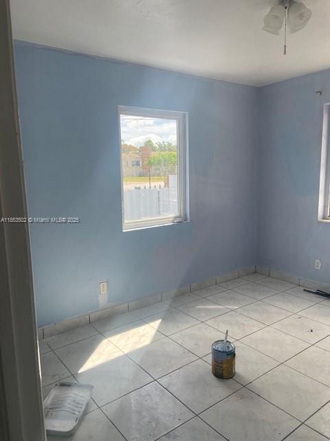 See details 3011 3 / 2 1291 sq. ft. $ 2025-08-05 0 Photo