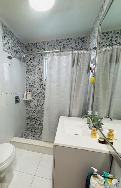 See details 3011 3 / 2 1291 sq. ft. $ 2025-08-05 0 Photo