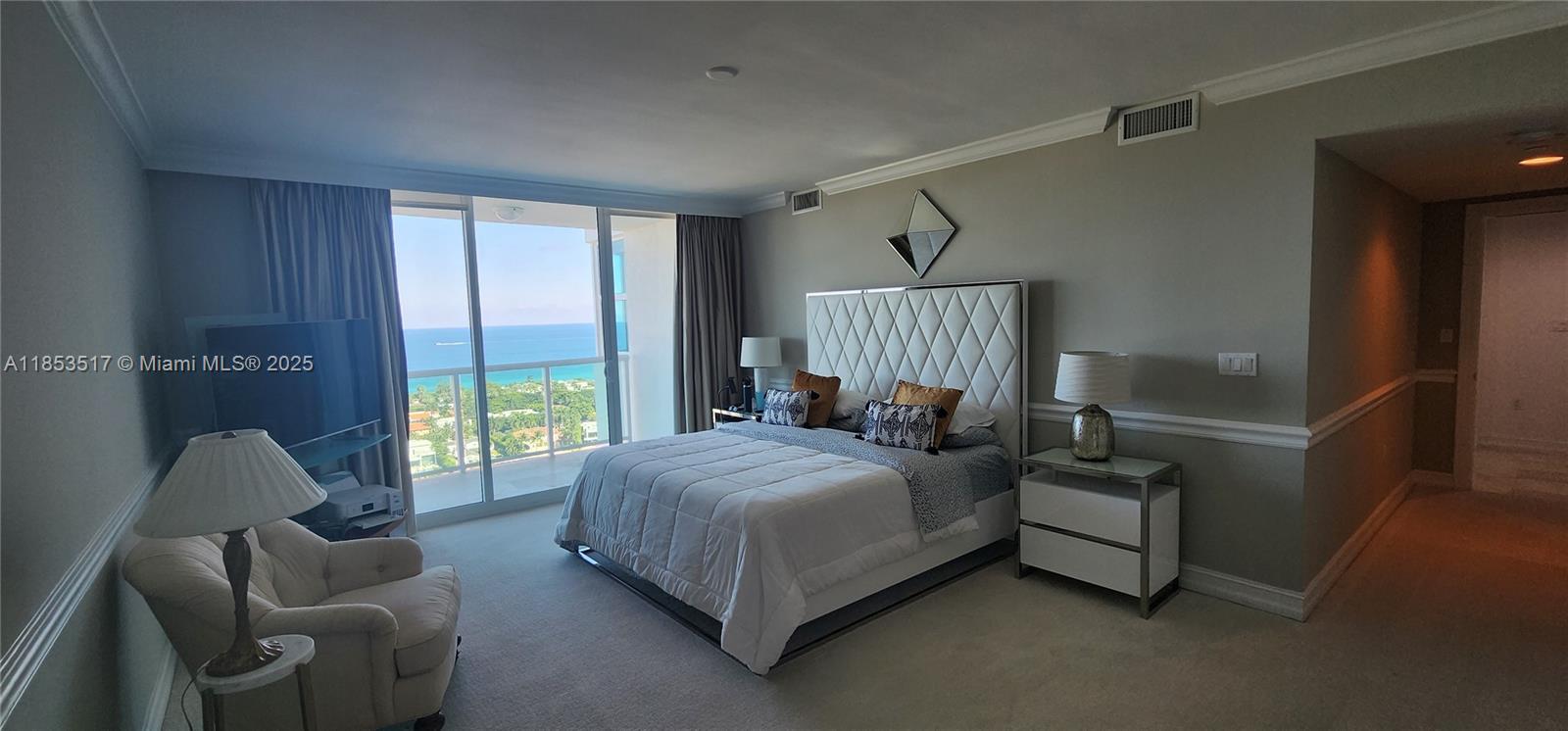 Photo of 20201 Country Club Dr  #2301, Aventura, Florida, 33180 - 