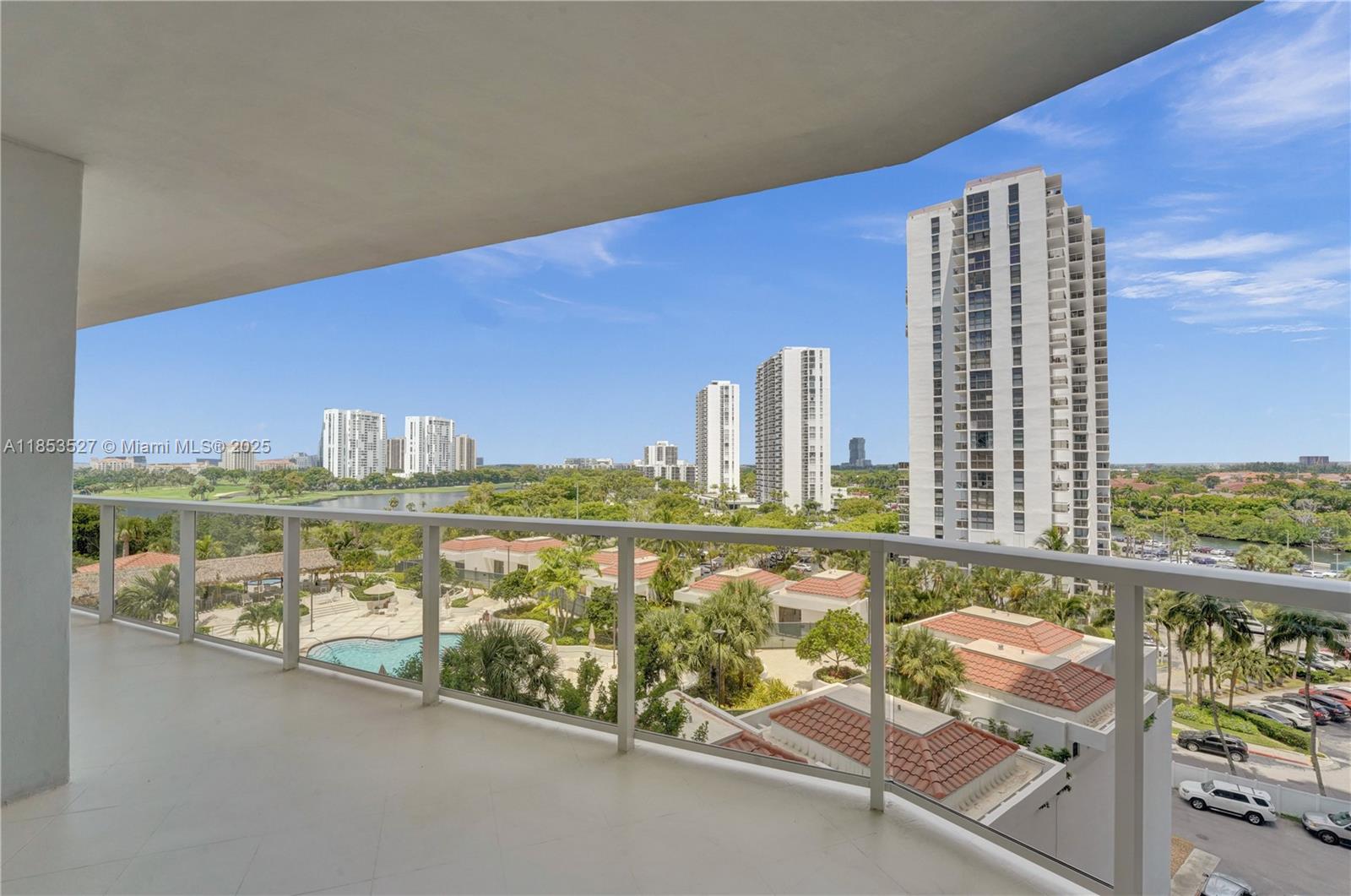 Photo of 20281 Country Club Dr  #607, Aventura, Florida, 33180 - 