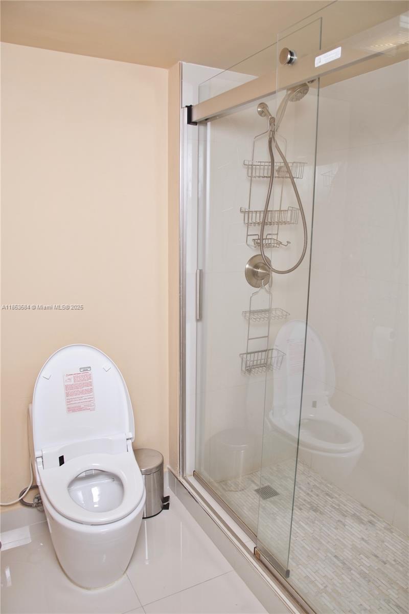See details 1107 2 / 2 1232 sq. ft. $ 2025-08-06 0 Photo