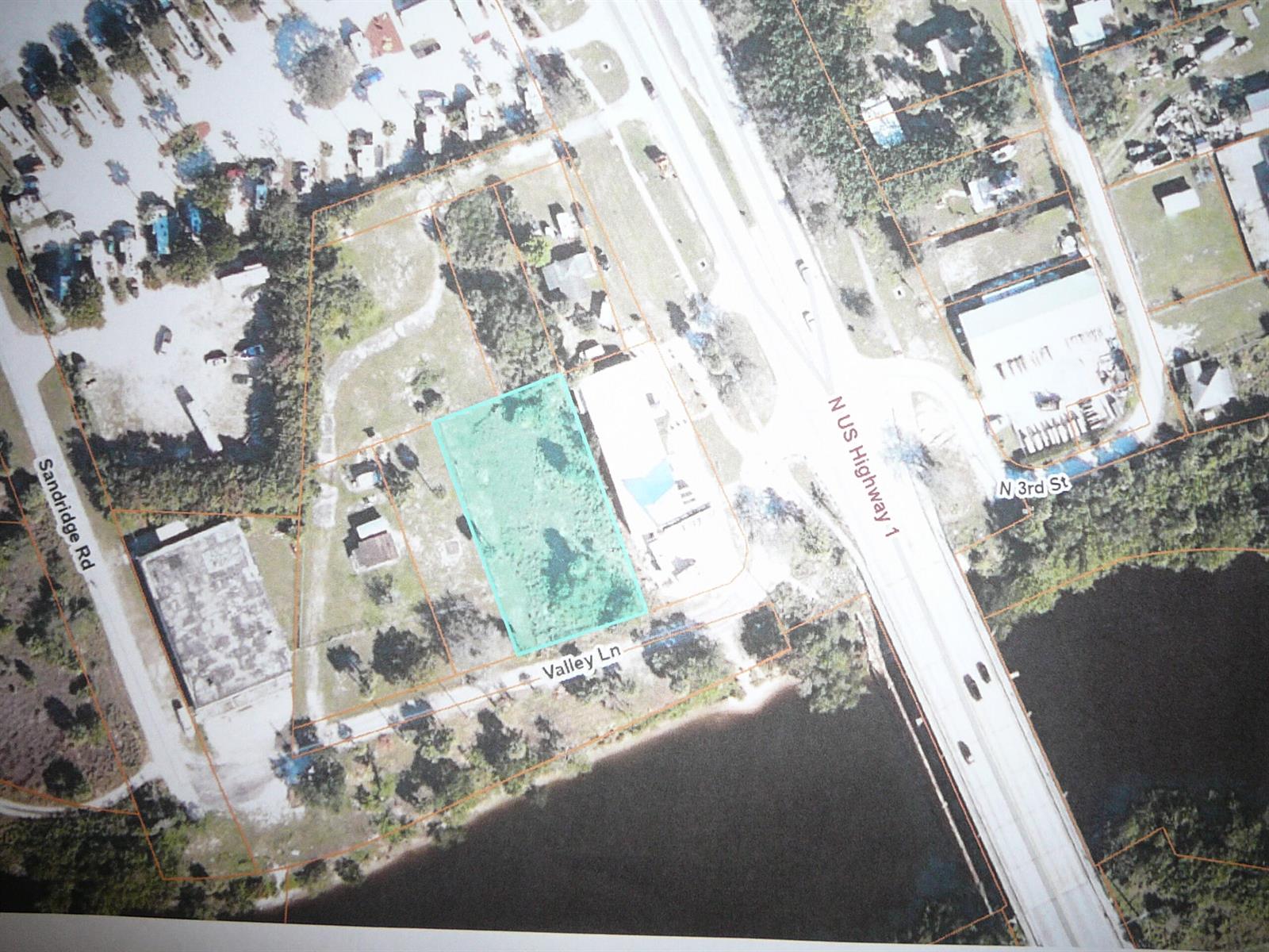   / 0  sq. ft. $ 2026-06-15 0 foto