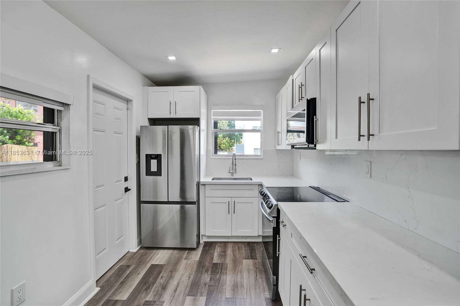 See details / 1544 sq. ft. $ 2025-08-06 0 Photo