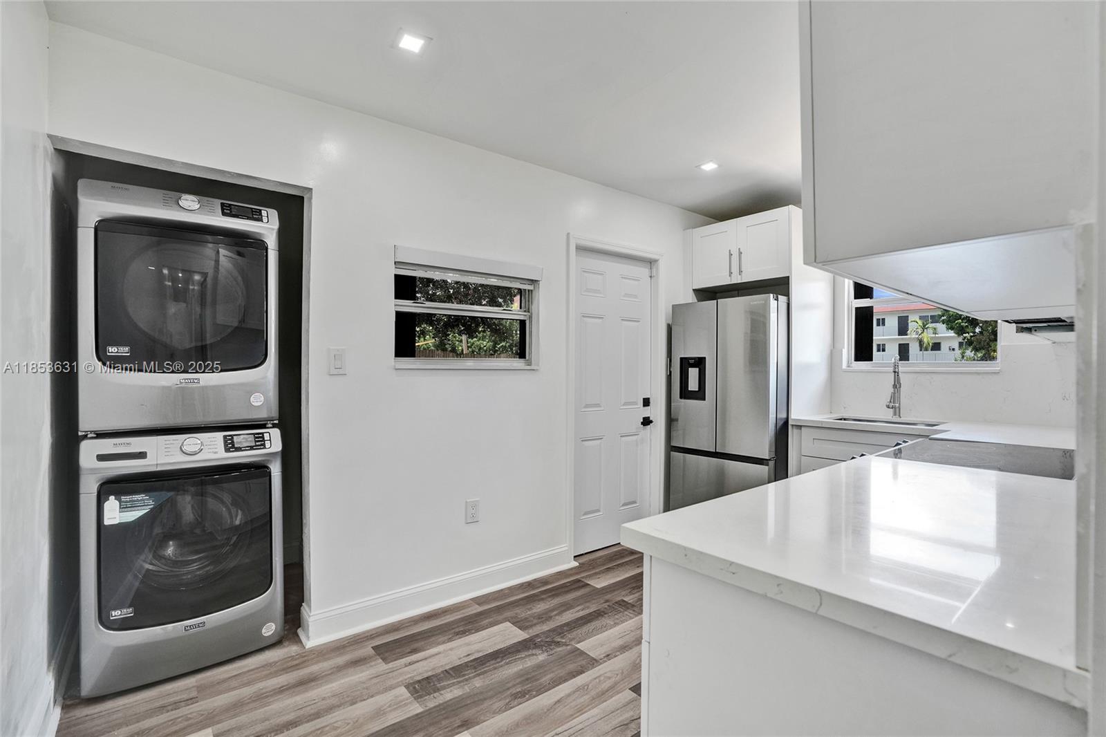 See details / 1544 sq. ft. $ 2025-08-06 0 Photo