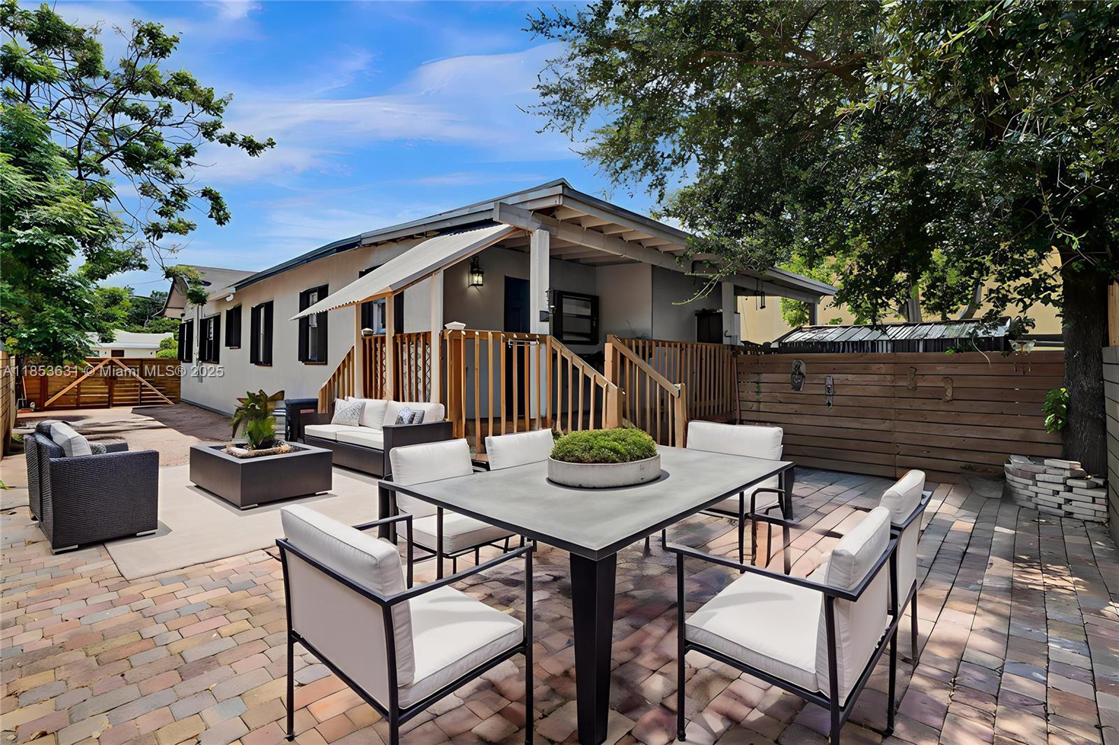 See details / 1544 sq. ft. $ 2025-08-06 0 Photo