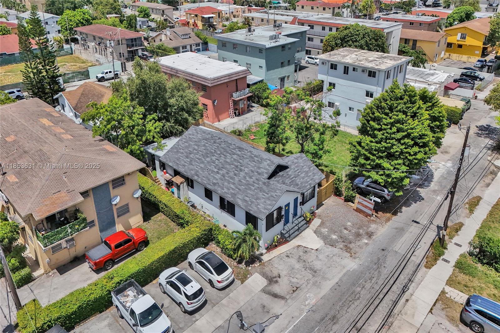 See details / 1544 sq. ft. $ 2025-08-06 0 Photo