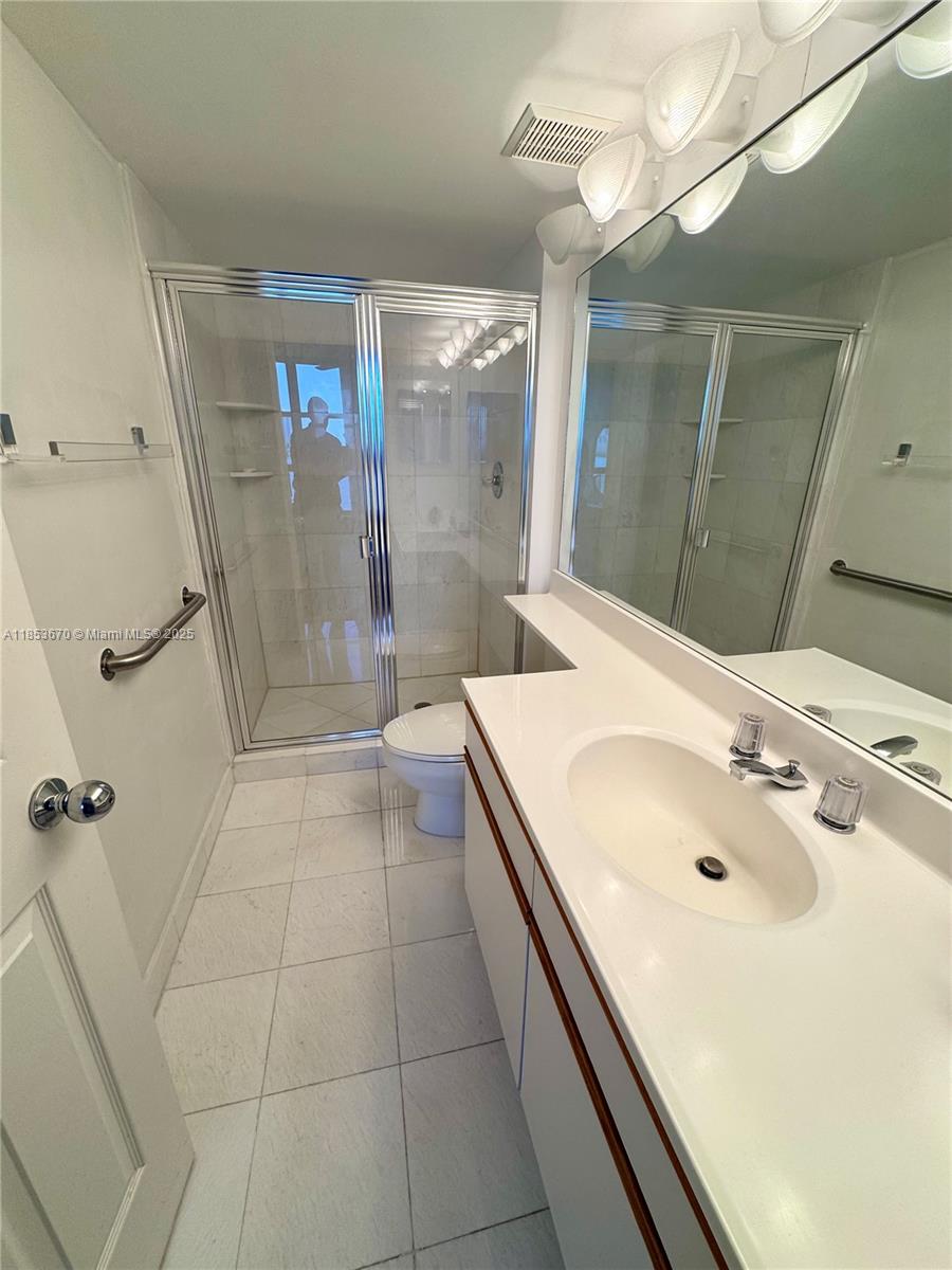 Photo of 3530 Mystic Pointe Dr  #601, Aventura, Florida, 33180 - 