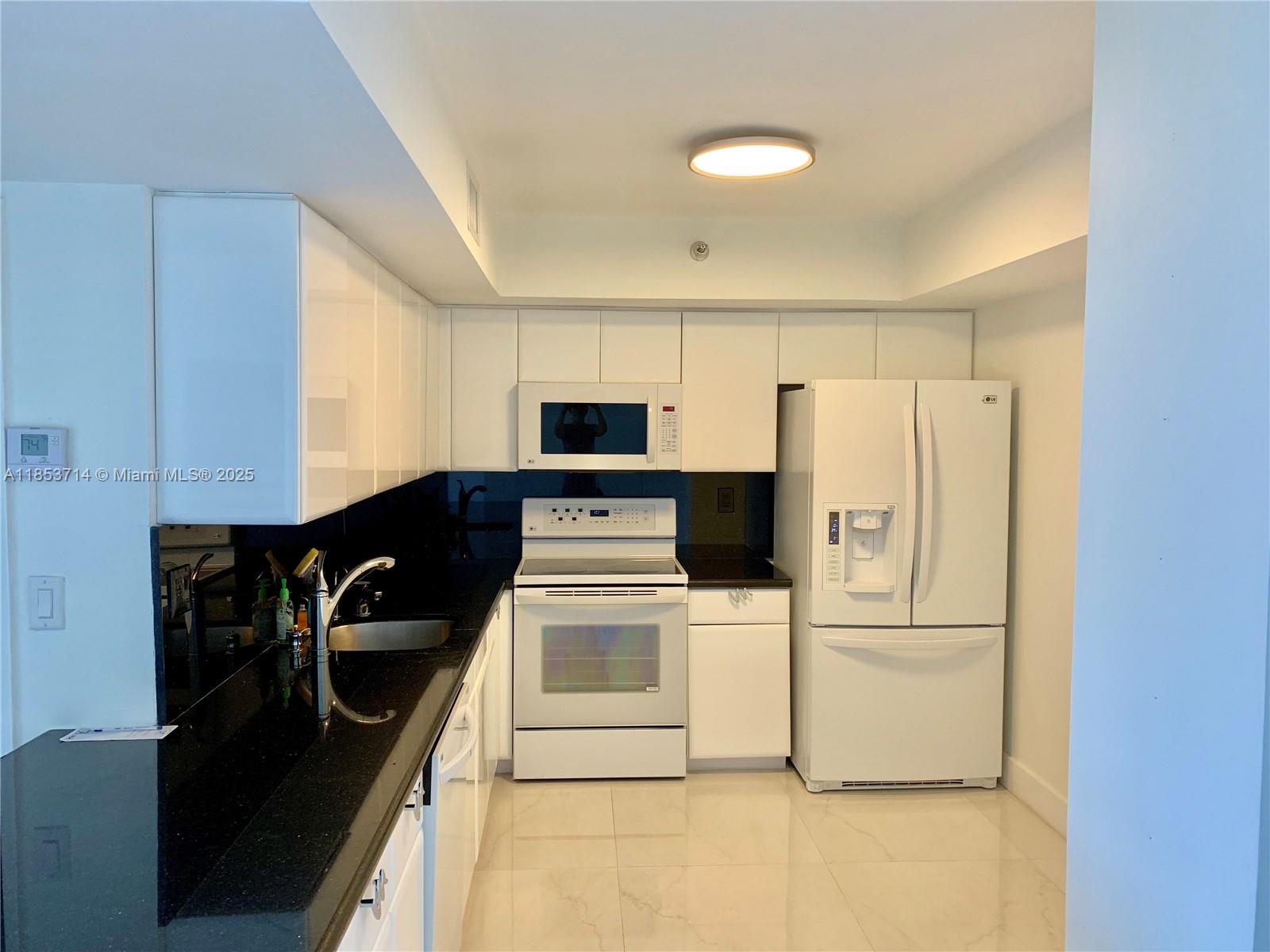 Photo of 19101 Mystic Pointe Dr  #2709, Aventura, Florida, 33180 - 
