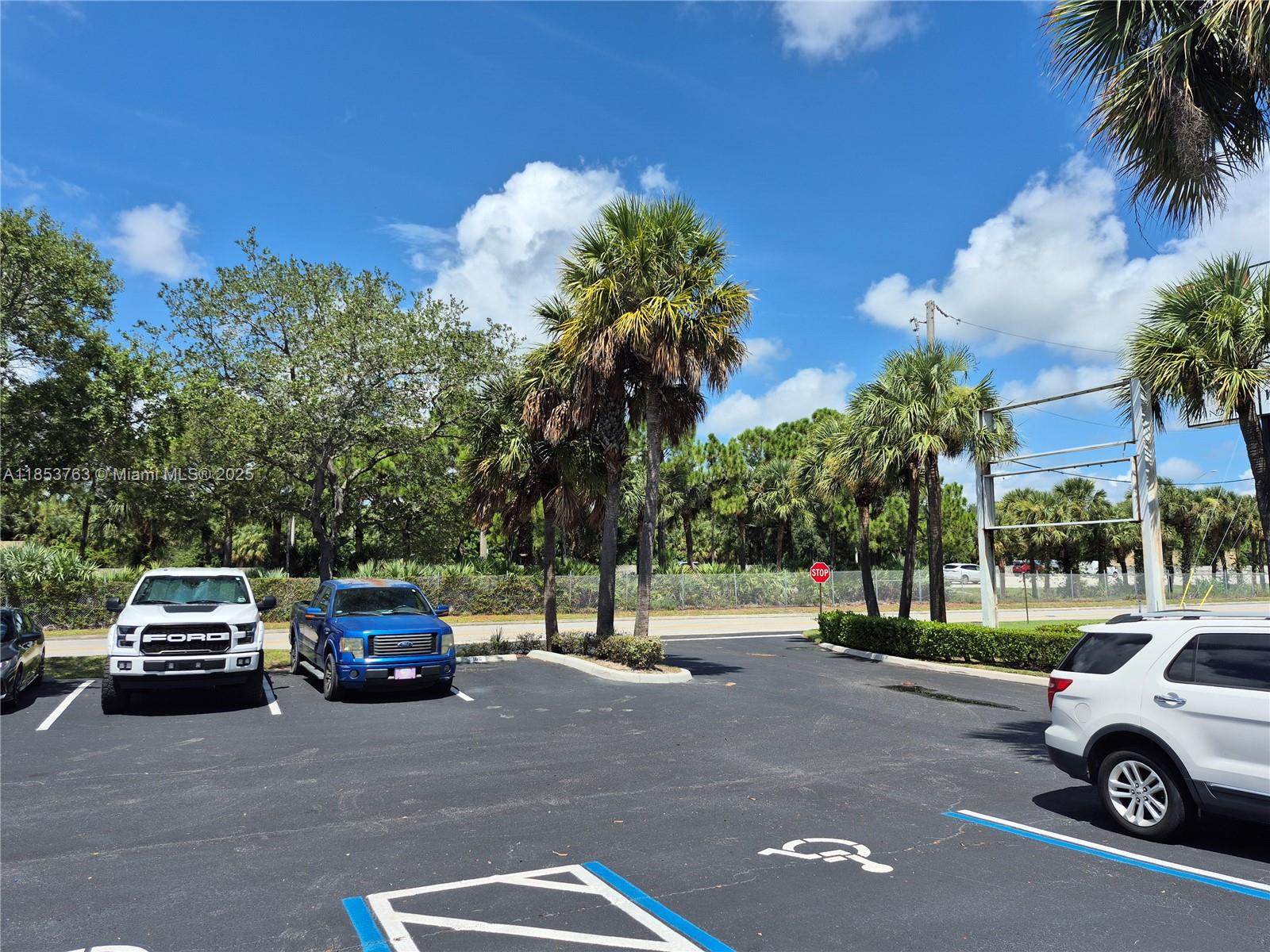 See details A 2-3 / sq. ft. $ 2025-08-19 0 Photo