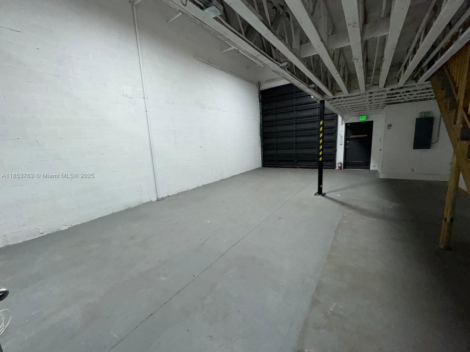 See details A 2-3 / sq. ft. $ 2025-08-06 0 Photo