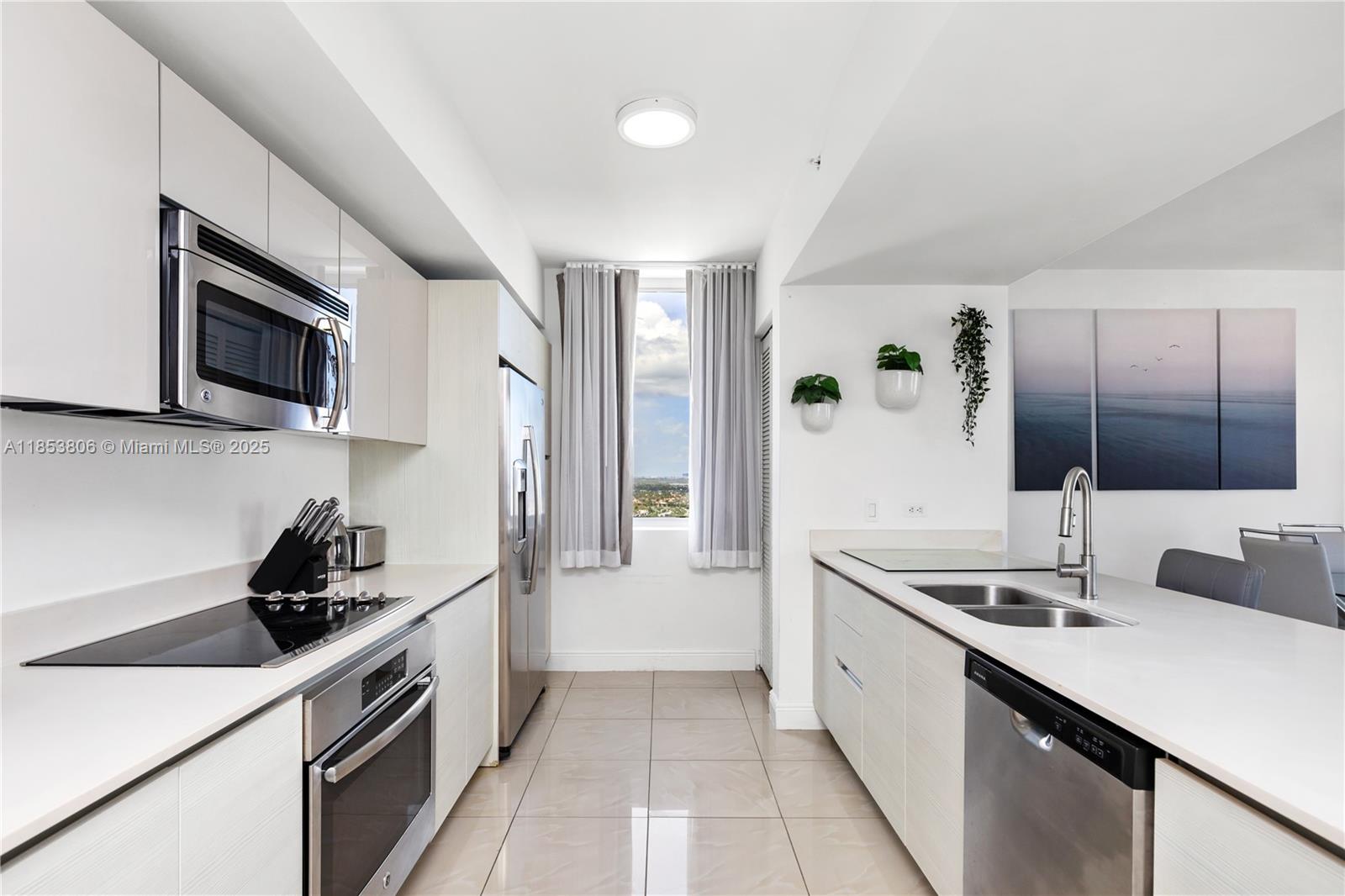 Photo of 2600 Hallandale Beach Blvd  #2702, Hallandale Beach, Florida, 33009 - 