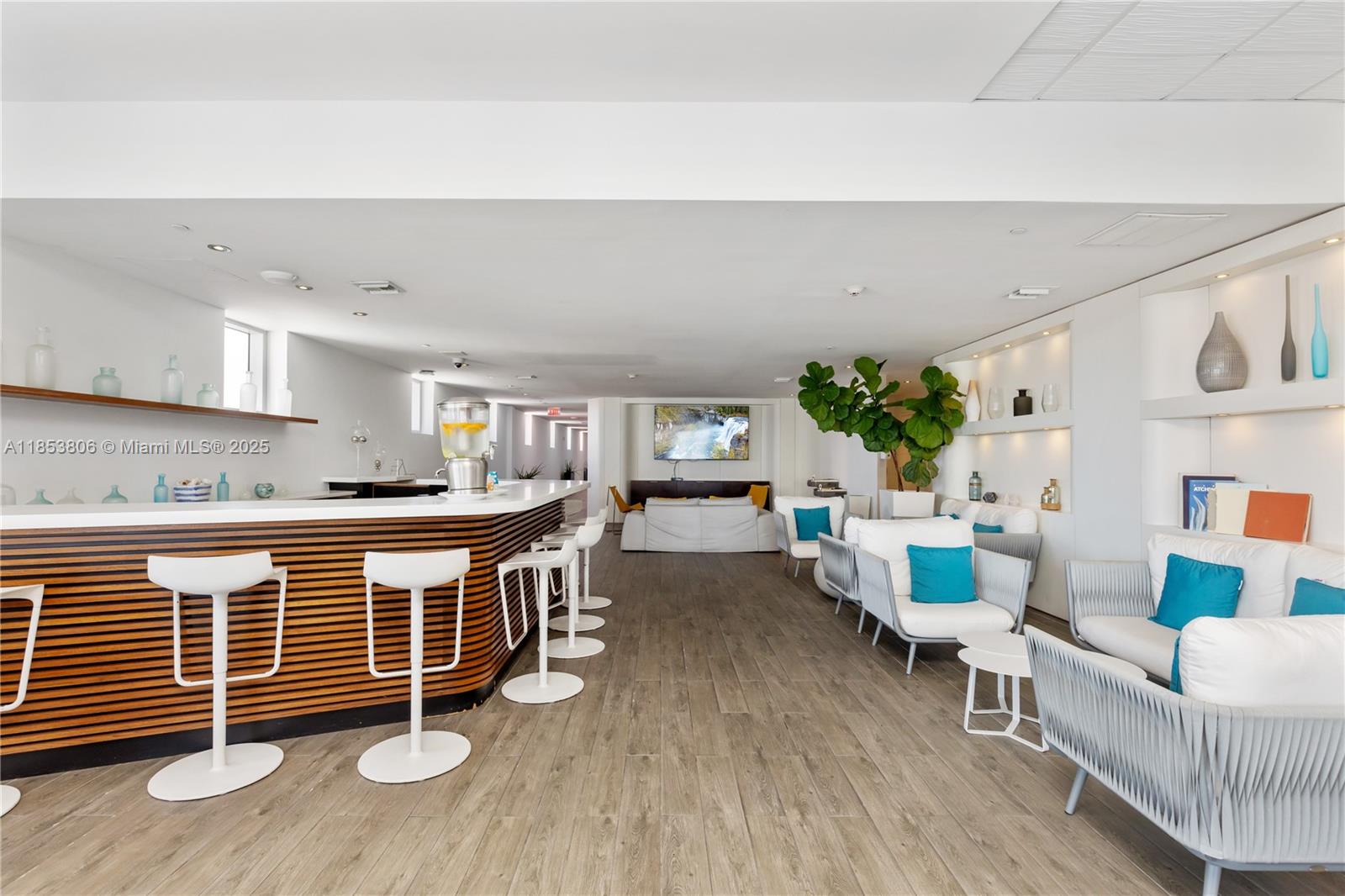 Photo of 2600 Hallandale Beach Blvd  #2702, Hallandale Beach, Florida, 33009 - 