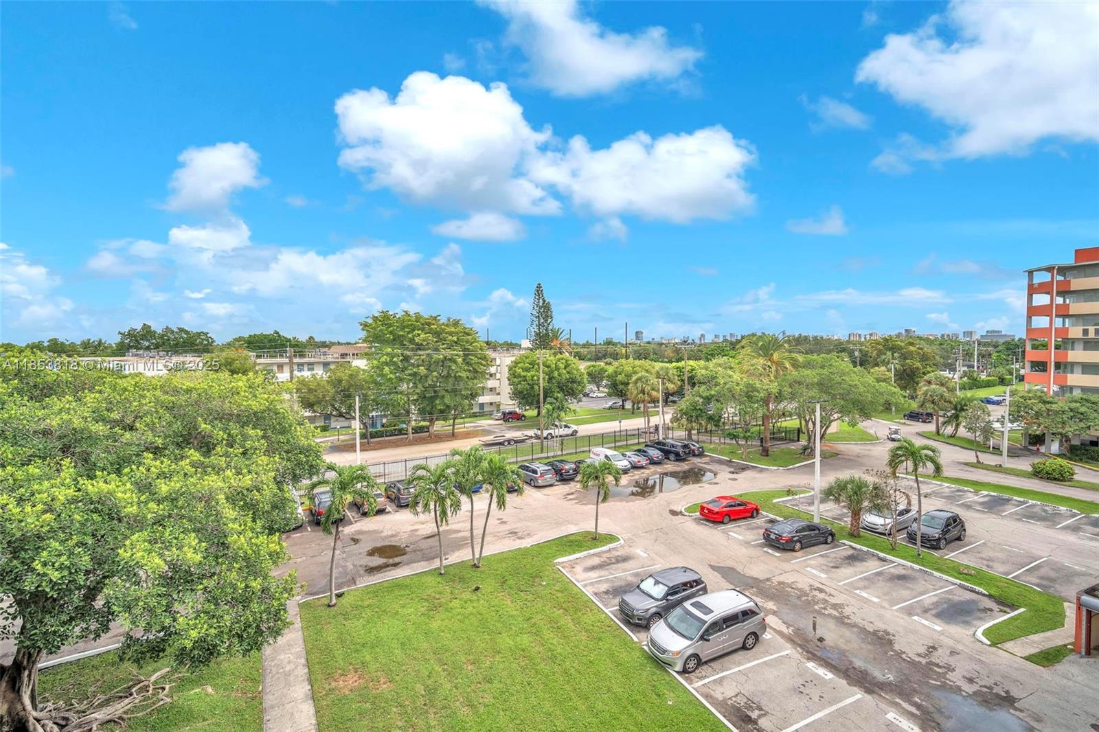 504 1 / 1 686 sq. ft. $ 2025-09-09 0 Photo