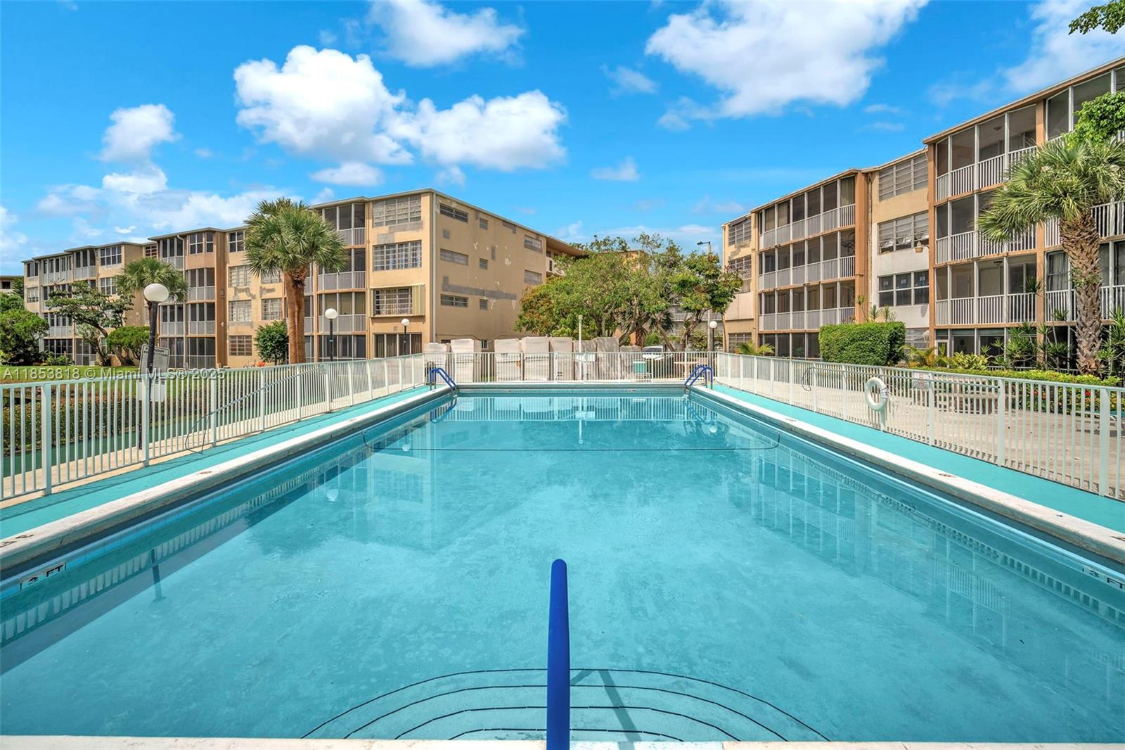 504 1 / 1 686 sq. ft. $ 2025-09-09 0 Photo