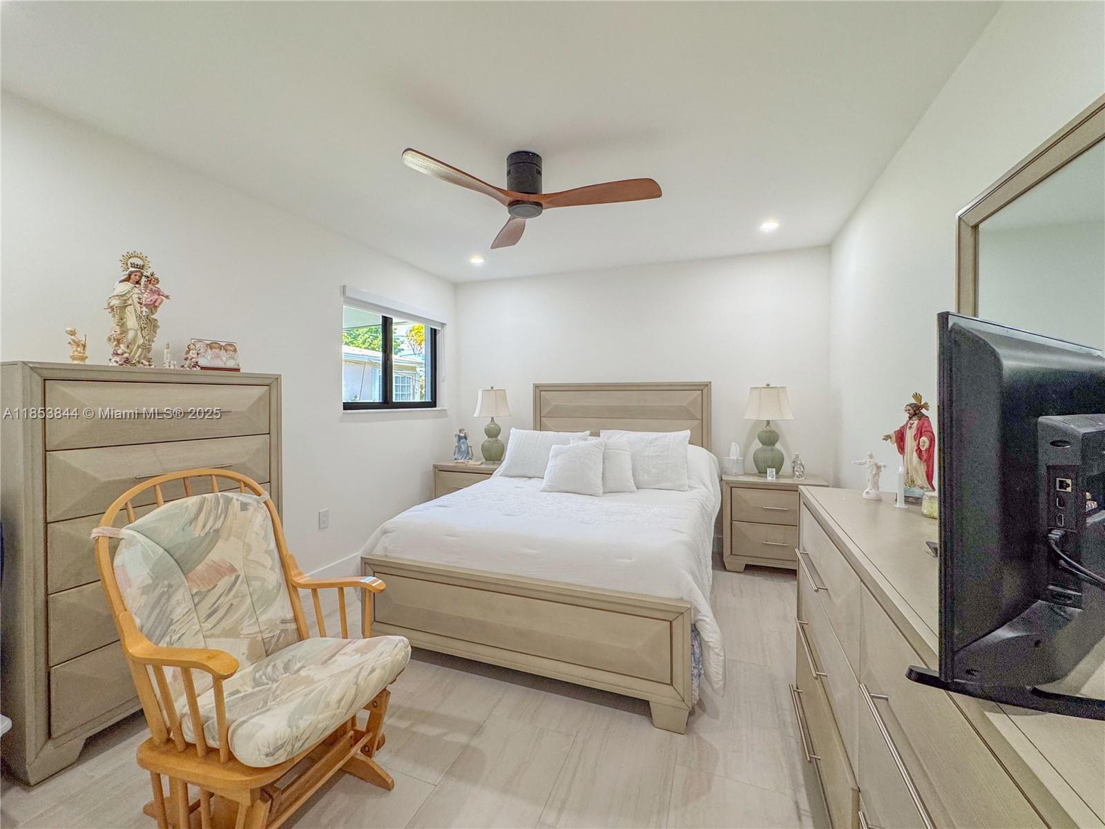 Ver detalles / 2075 sq. ft. $ 2025-08-06 0 foto