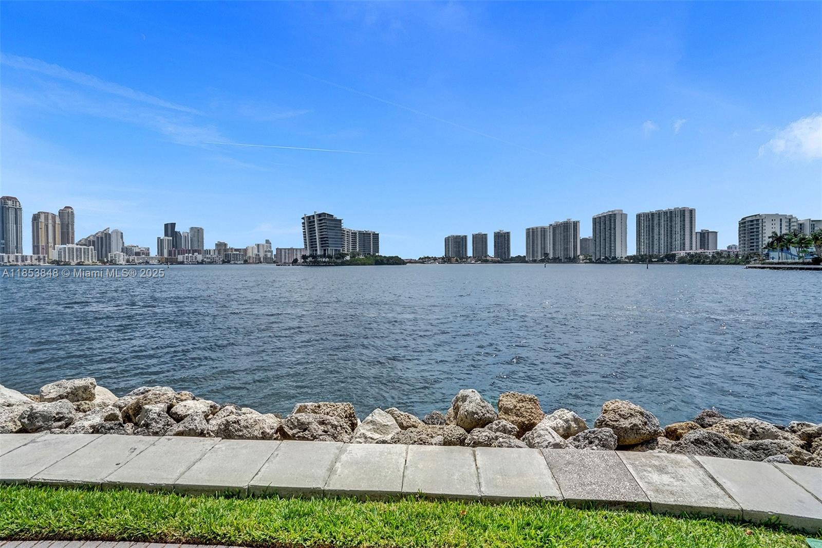 Photo of 3530 Mystic Pointe Dr  #2915, Aventura, Florida, 33180 - 