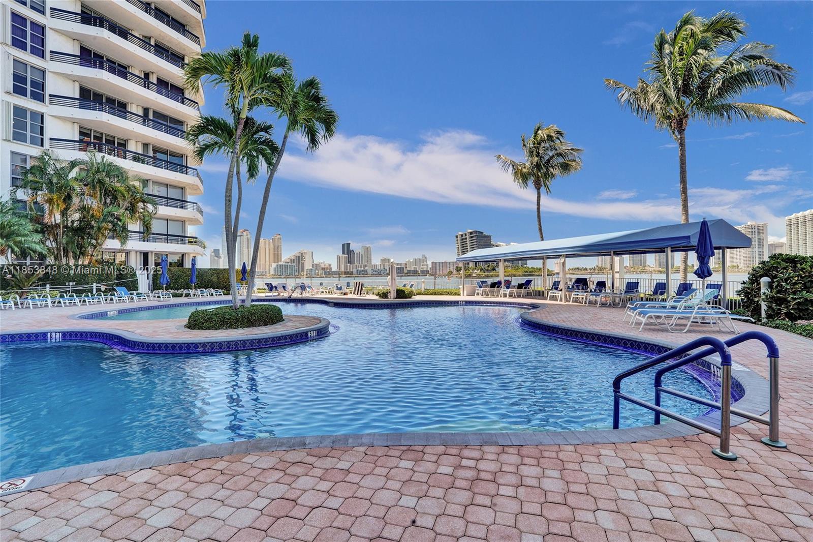 Photo of 3530 Mystic Pointe Dr  #2915, Aventura, Florida, 33180 - 