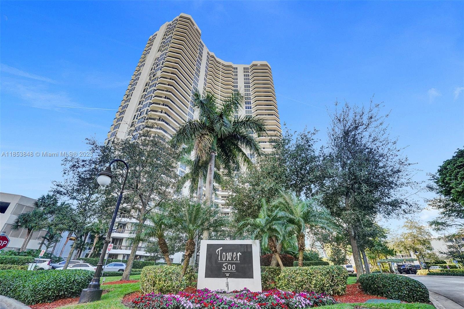 Photo of 3530 Mystic Pointe Dr  #2915, Aventura, Florida, 33180 - 