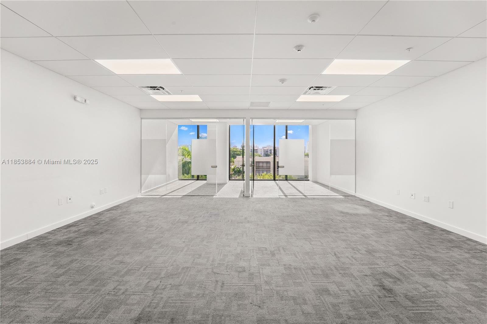 Ver detalles 409 / sq. ft. $ 2025-08-06 0 foto