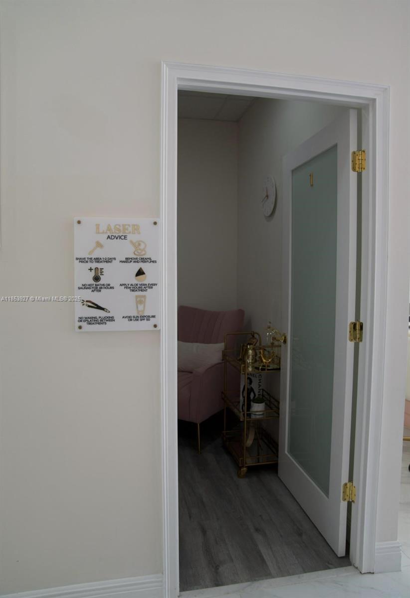 Подробнее / кв.футов $ 2025-10-22 0 Фото