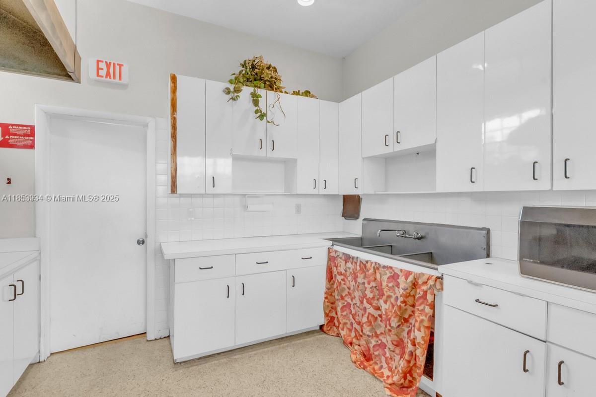 See details / sq. ft. $ 2025-08-06 0 Photo