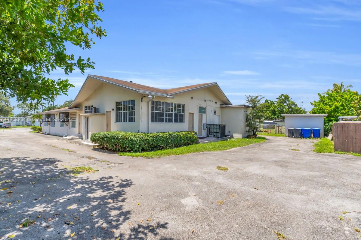 See details / sq. ft. $ 2025-08-06 0 Photo
