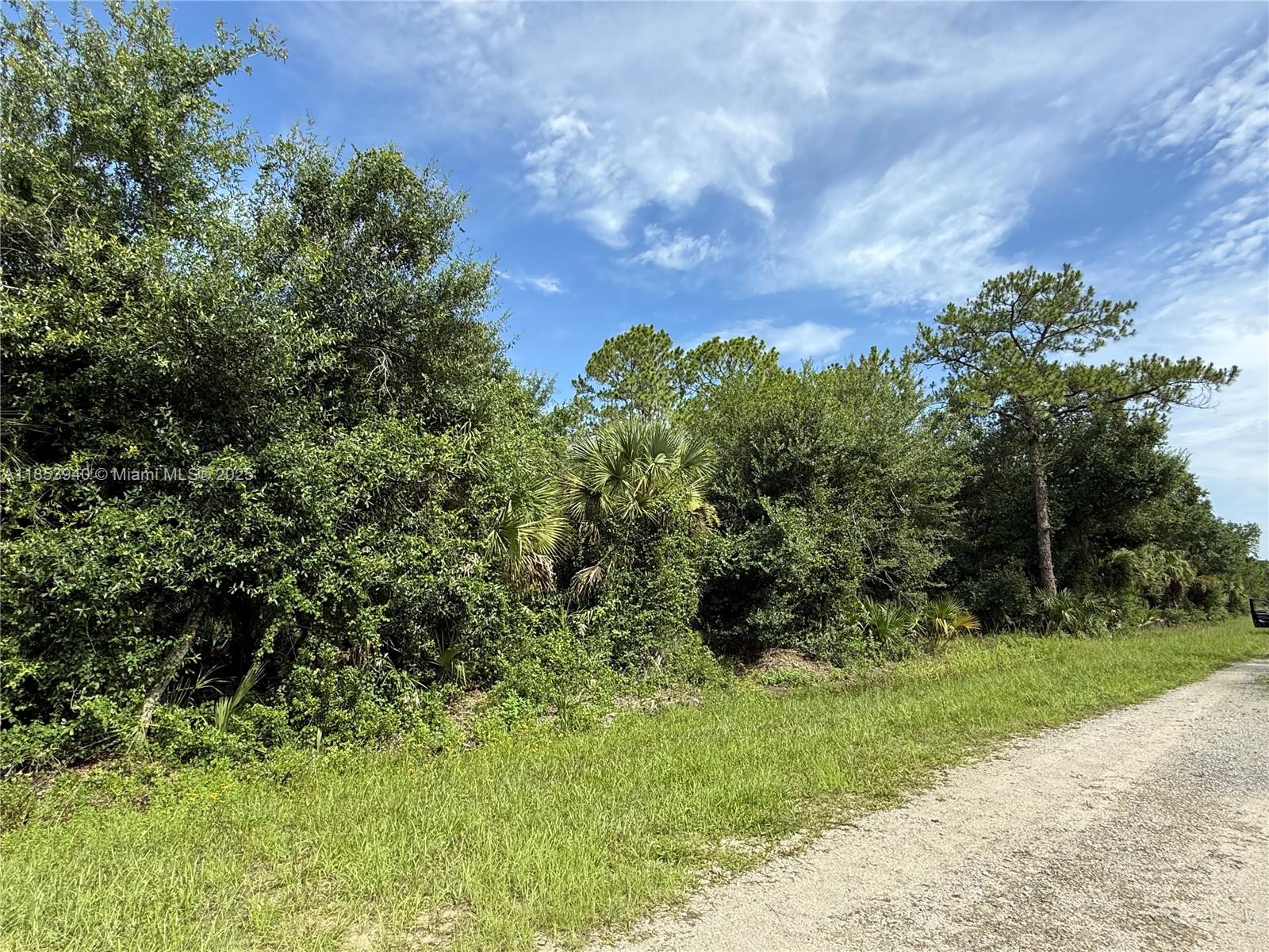 See details / sq. ft. $ 2025-08-06 0 Photo